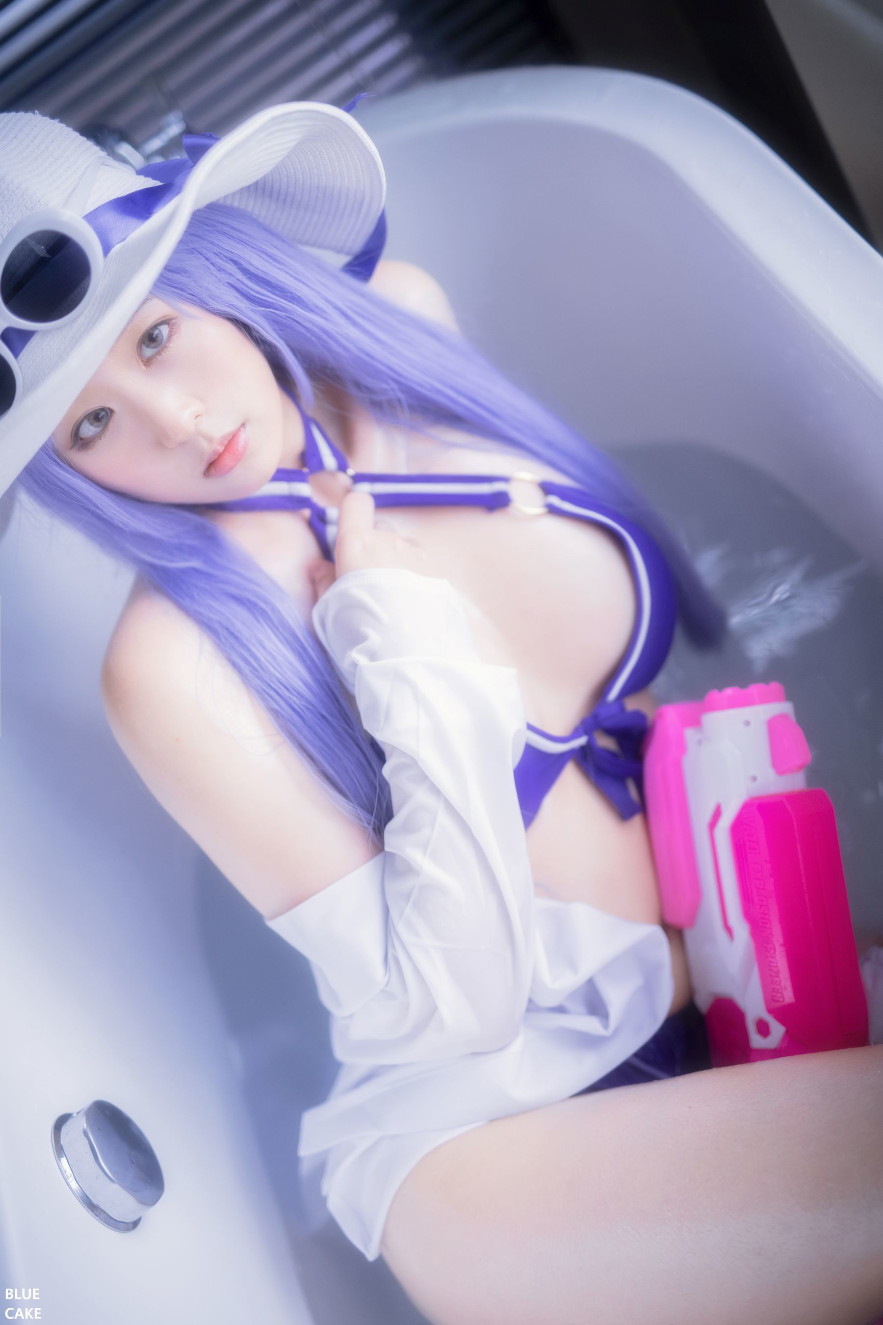 [BLUECAKE] Nono - Pool Party Caitlyn