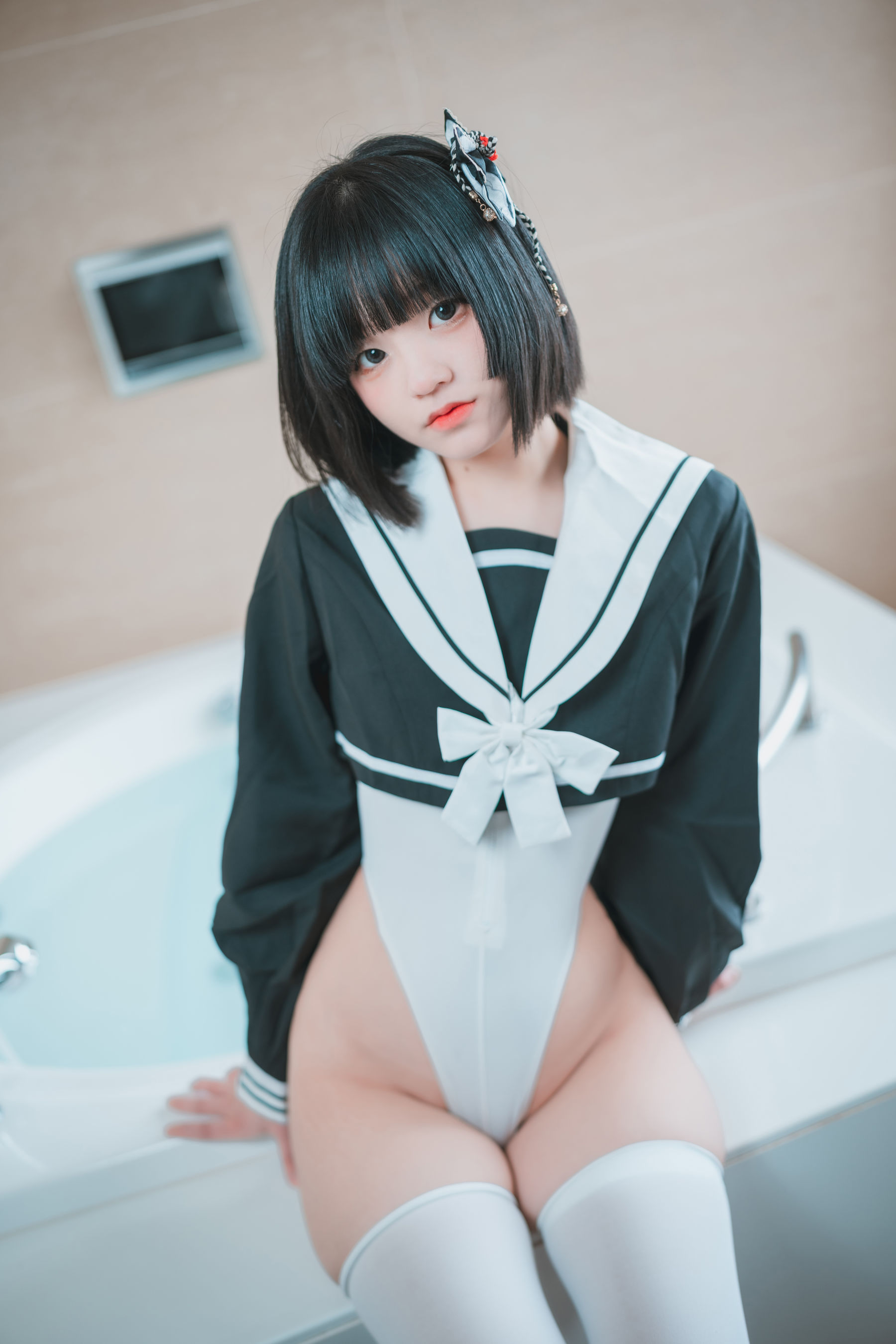 [DJAWA] Jenny - Swimming Lessons #12