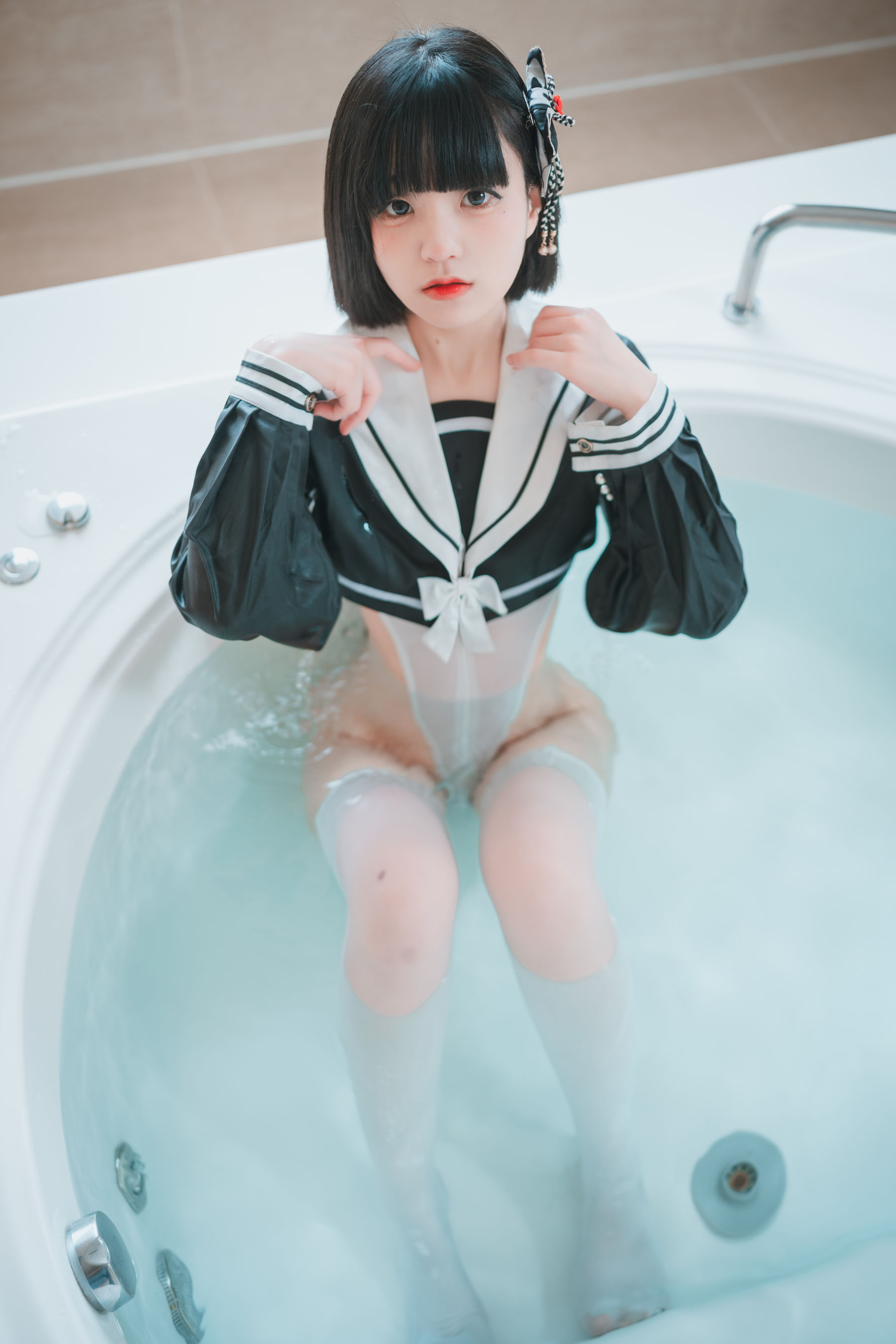 [DJAWA] Jenny - Swimming Lessons #12