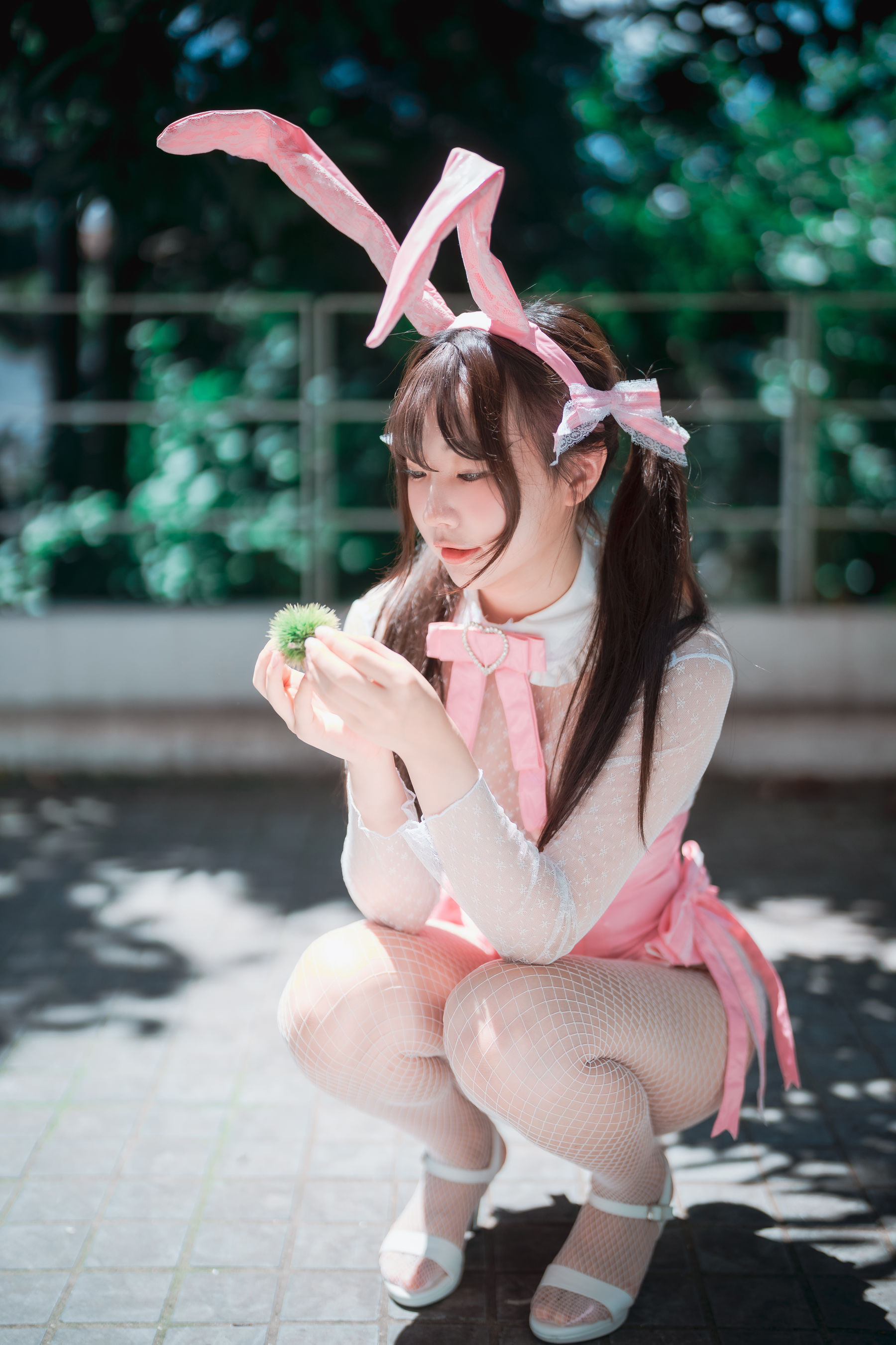 [DJAWA] Newbom - The Year of the Pink Bunny