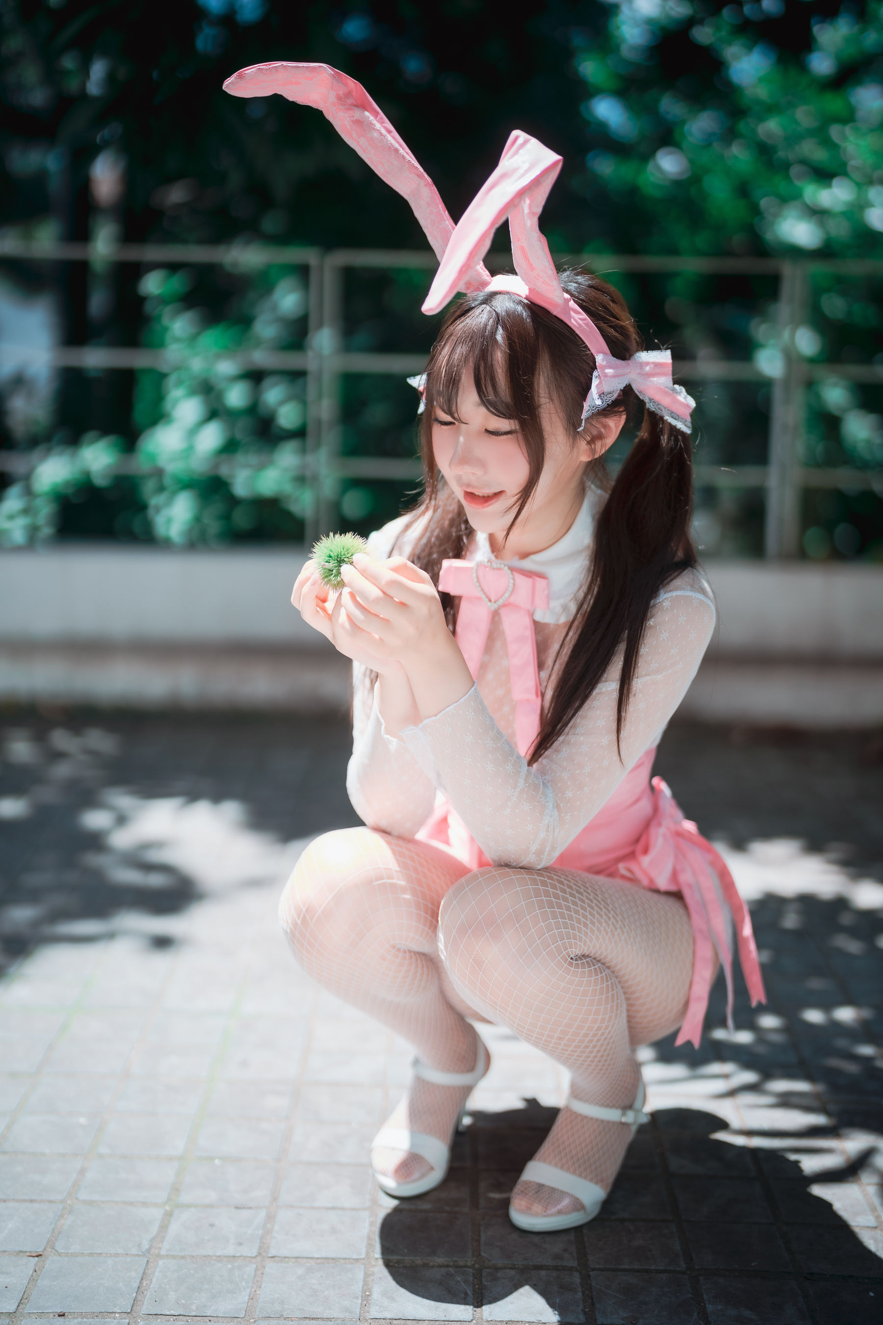 [DJAWA] Newbom - The Year of the Pink Bunny
