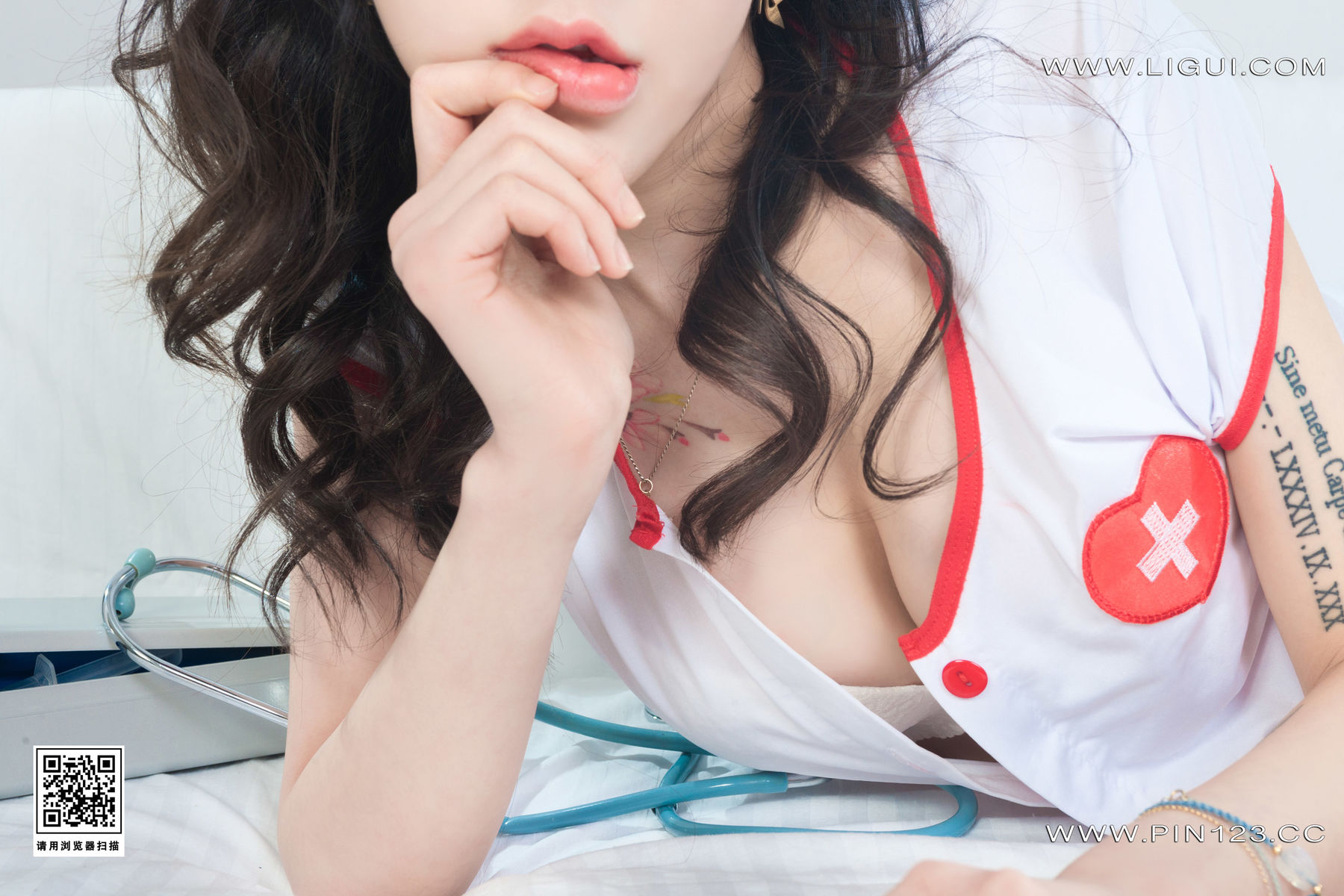 [Ligui丽柜] 2023.04.17 白丝天使 猫猫