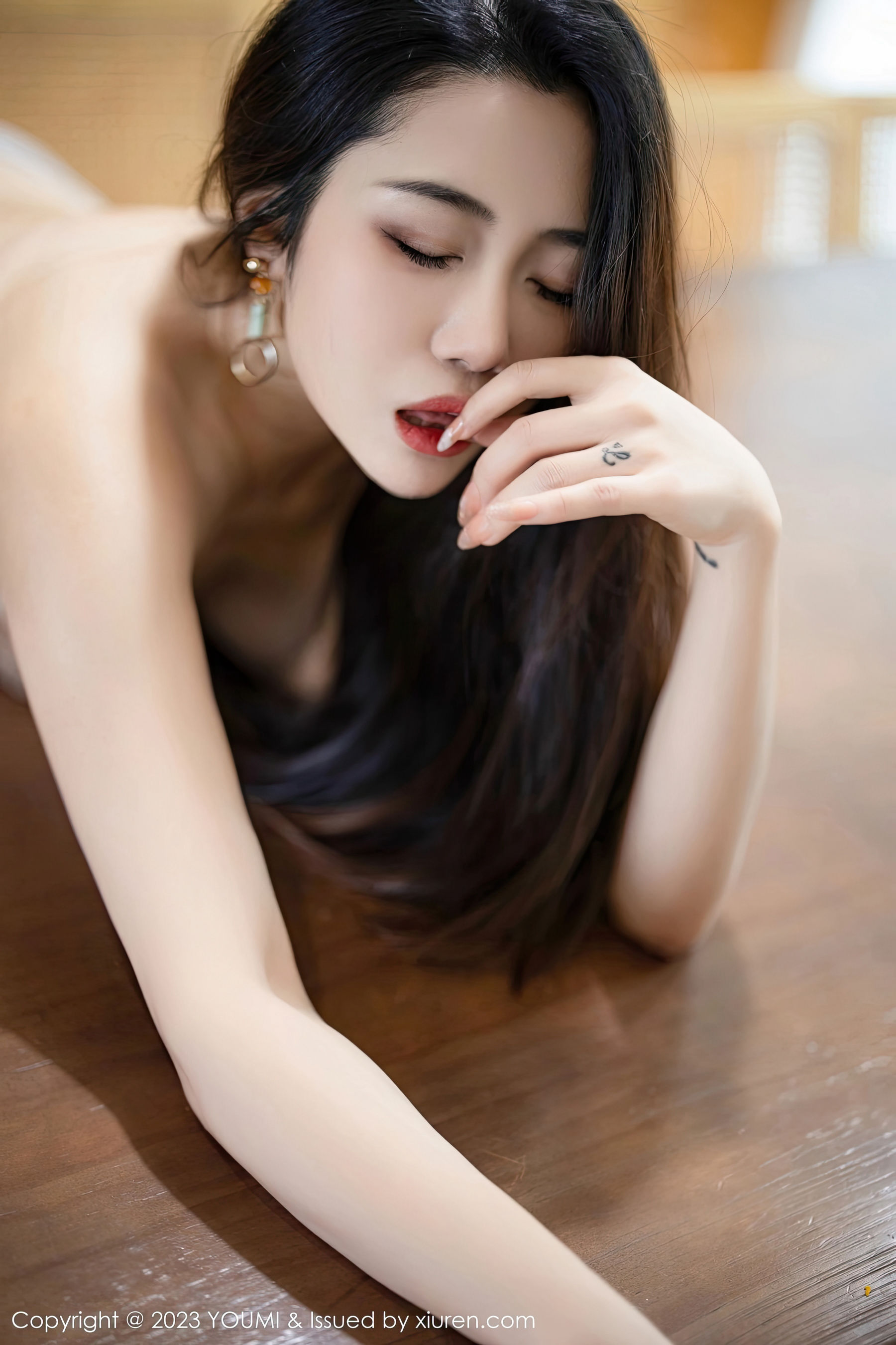 [YouMi]尤蜜荟 2023.03.29 Vol.920 严利娅