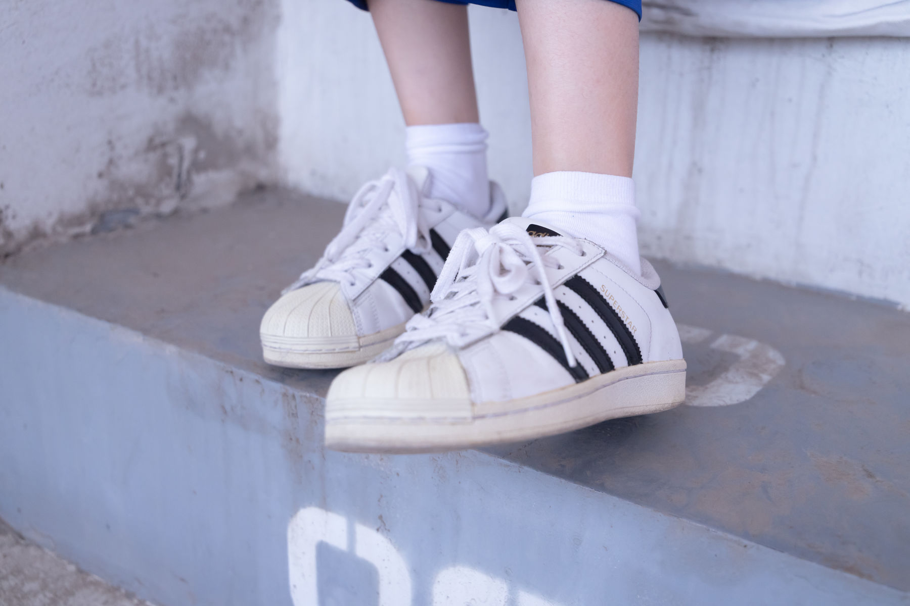 BoBoSocks袜啵啵 No.002 稚予-校服、贝壳头、白棉袜、裸足