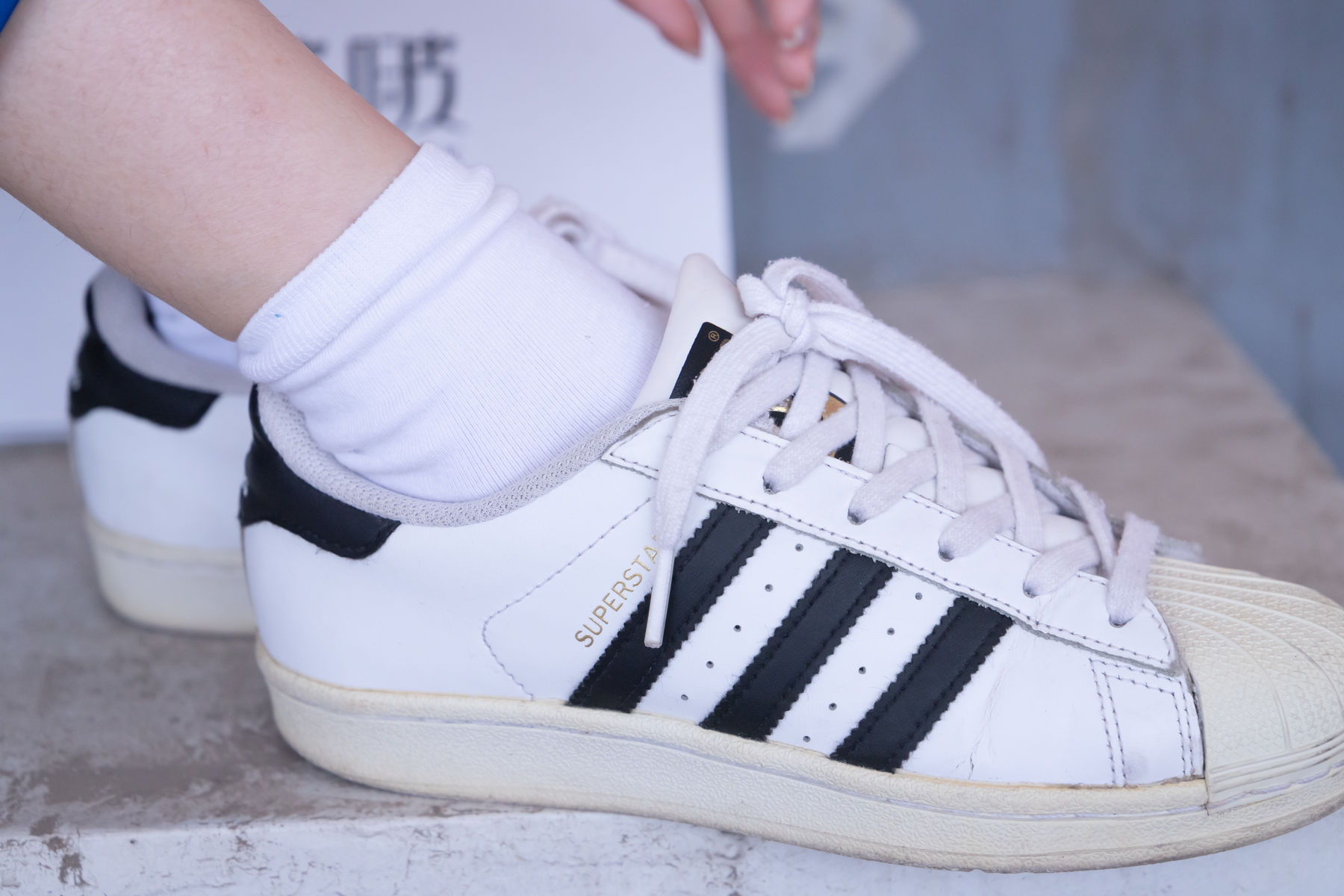 BoBoSocks袜啵啵 No.002 稚予-校服、贝壳头、白棉袜、裸足