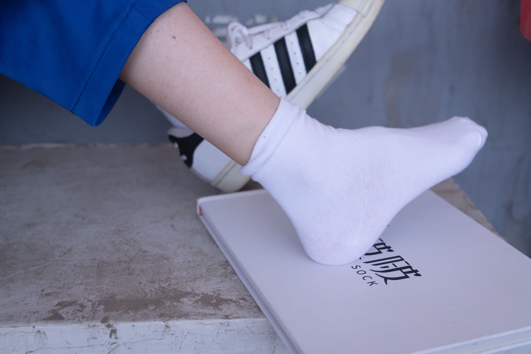 BoBoSocks袜啵啵 No.002 稚予-校服、贝壳头、白棉袜、裸足