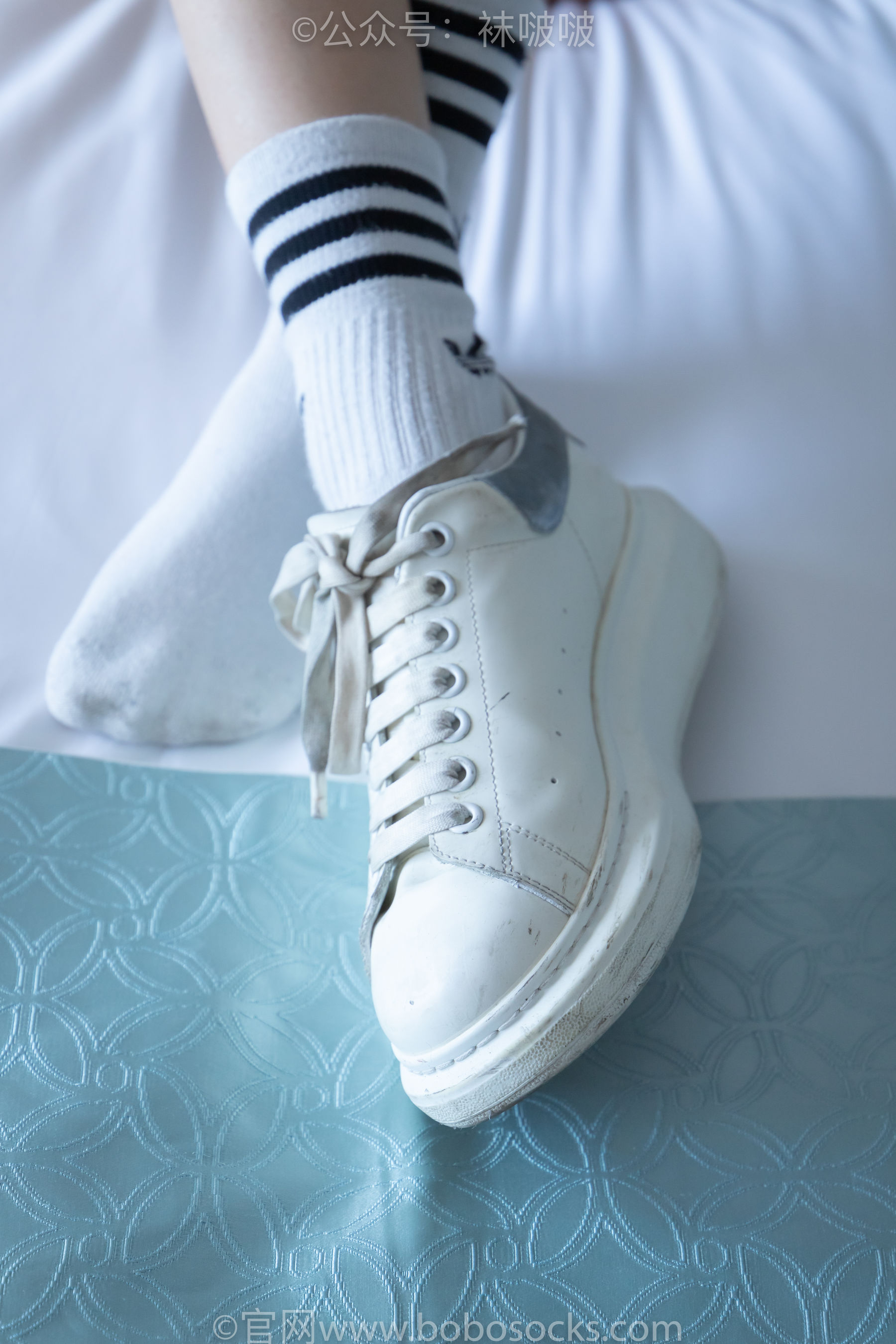 BoBoSocks袜啵啵 No.003 果冻-麦昆鞋、白色脏棉袜