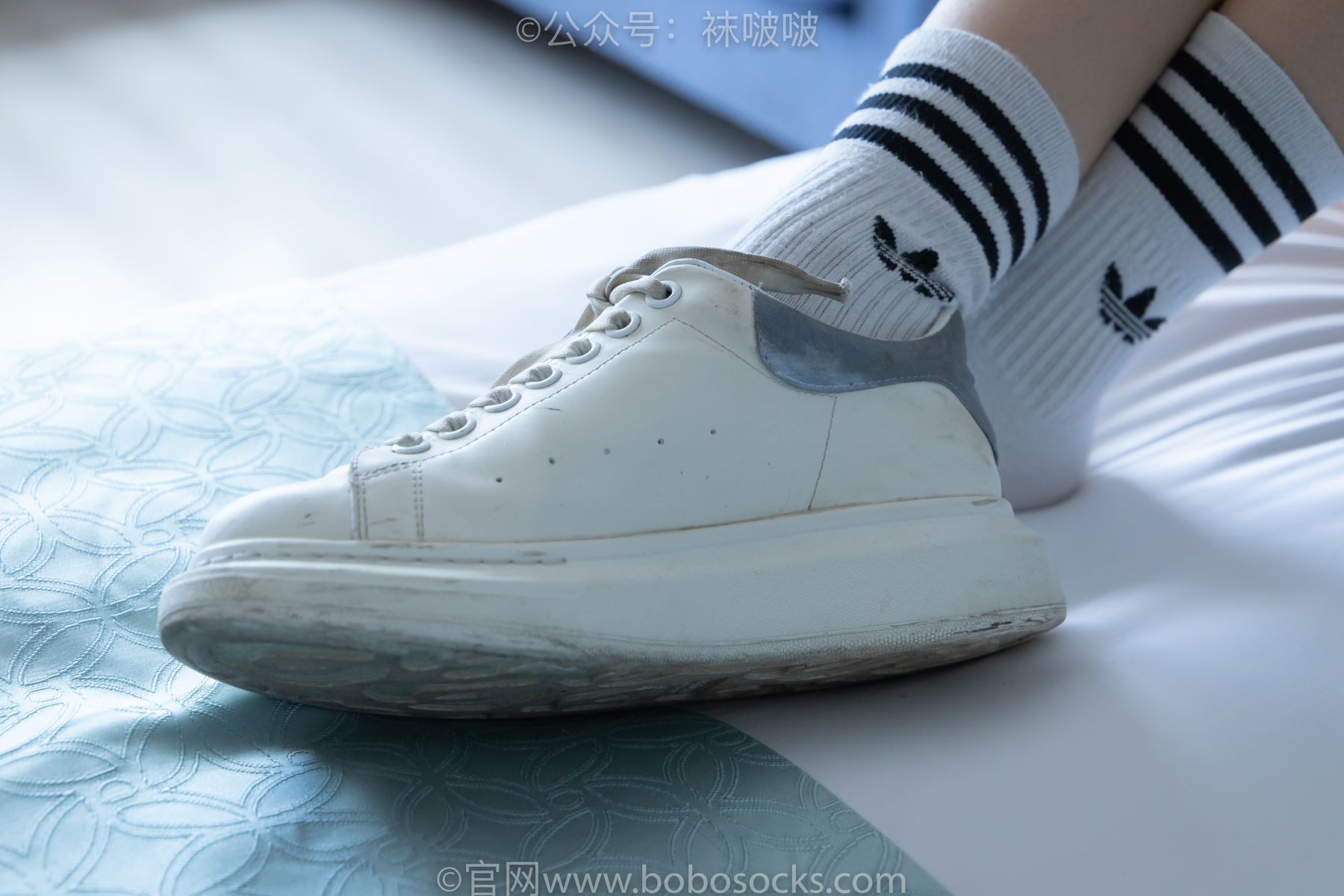 BoBoSocks袜啵啵 No.003 果冻-麦昆鞋、白色脏棉袜
