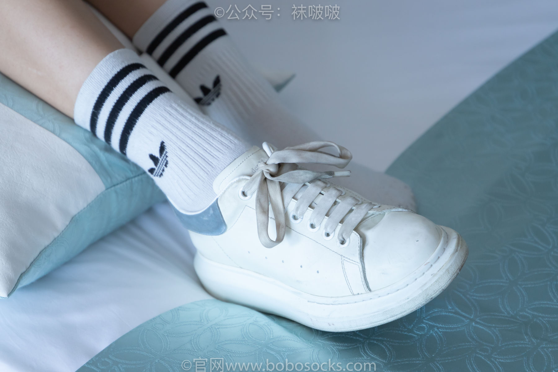 BoBoSocks袜啵啵 No.003 果冻-麦昆鞋、白色脏棉袜