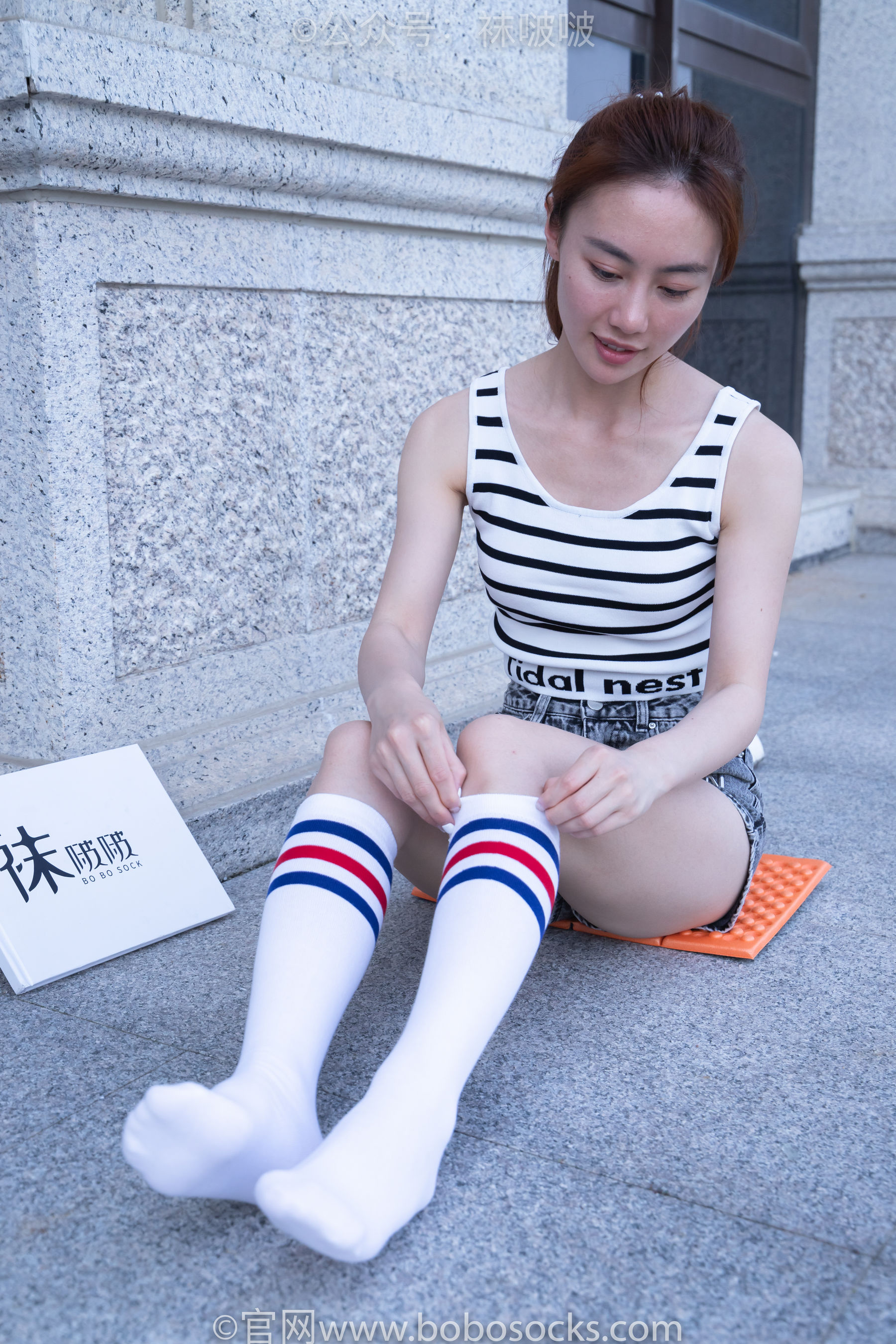 BoBoSocks袜啵啵 No.006 小米-运动鞋、白色小腿袜、裸足