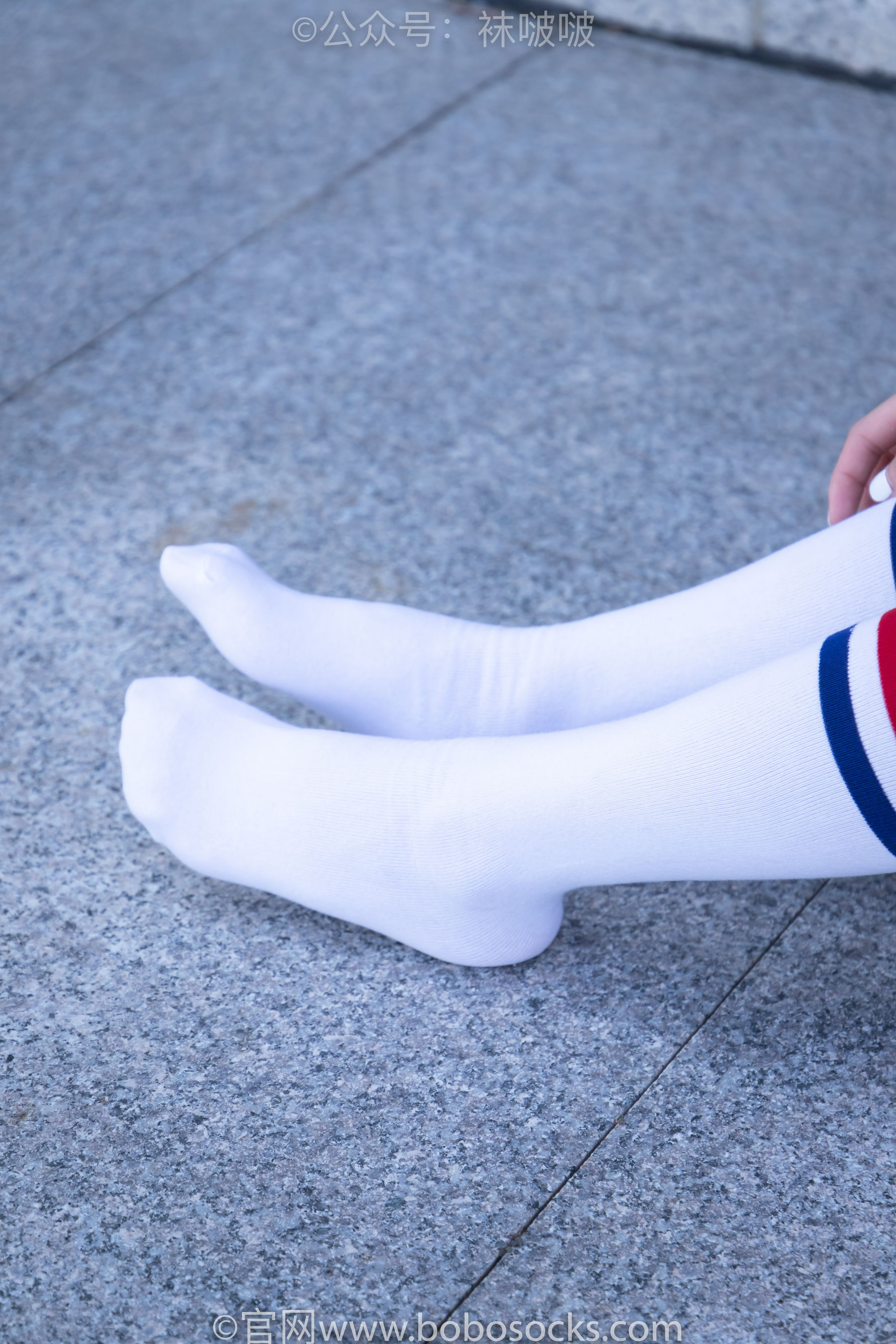 BoBoSocks袜啵啵 No.006 小米-运动鞋、白色小腿袜、裸足