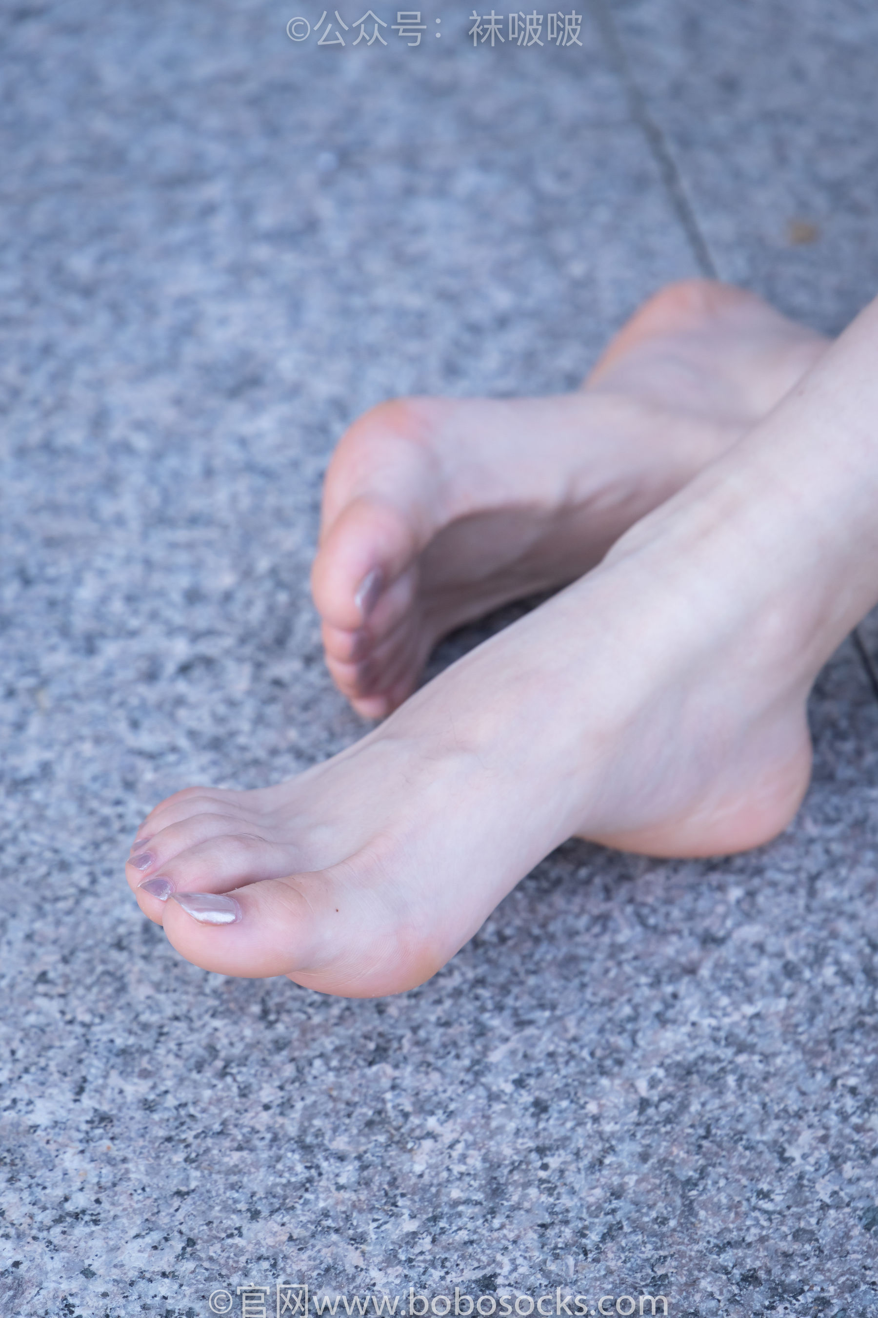 BoBoSocks袜啵啵 No.006 小米-运动鞋、白色小腿袜、裸足