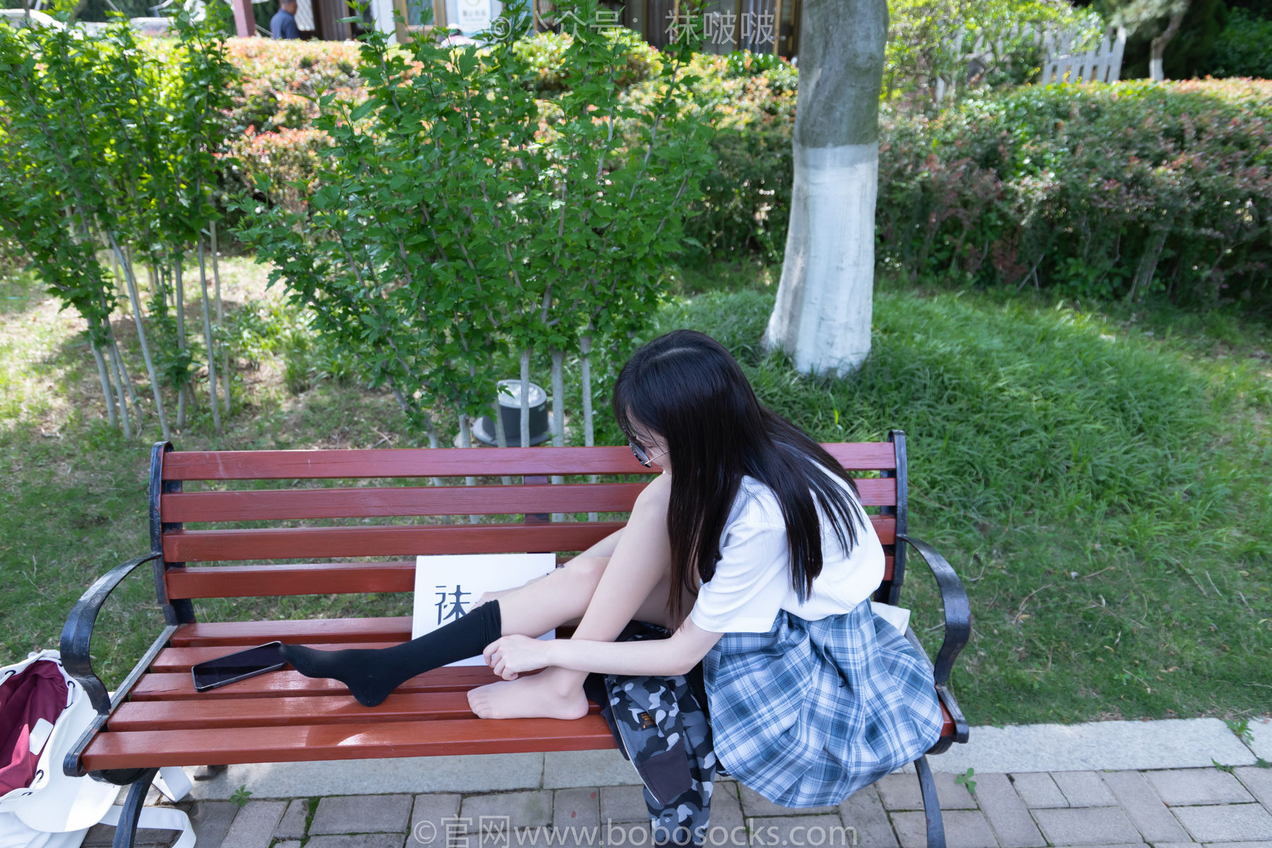 BoBoSocks袜啵啵 No.007 稚予-JK制服、皮鞋、黑色中筒棉袜、肉丝