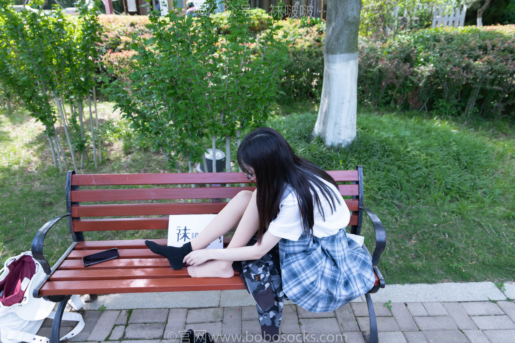 BoBoSocks袜啵啵 No.007 稚予-JK制服、皮鞋、黑色中筒棉袜、肉丝