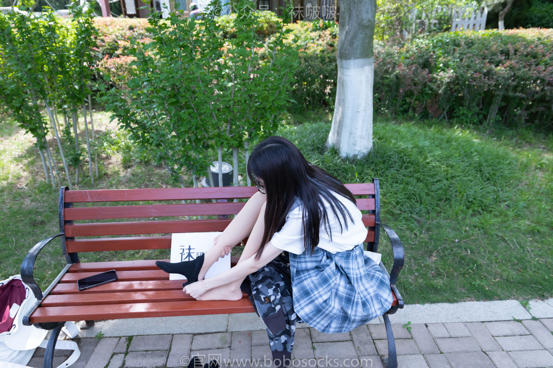 BoBoSocks袜啵啵 No.007 稚予-JK制服、皮鞋、黑色中筒棉袜、肉丝