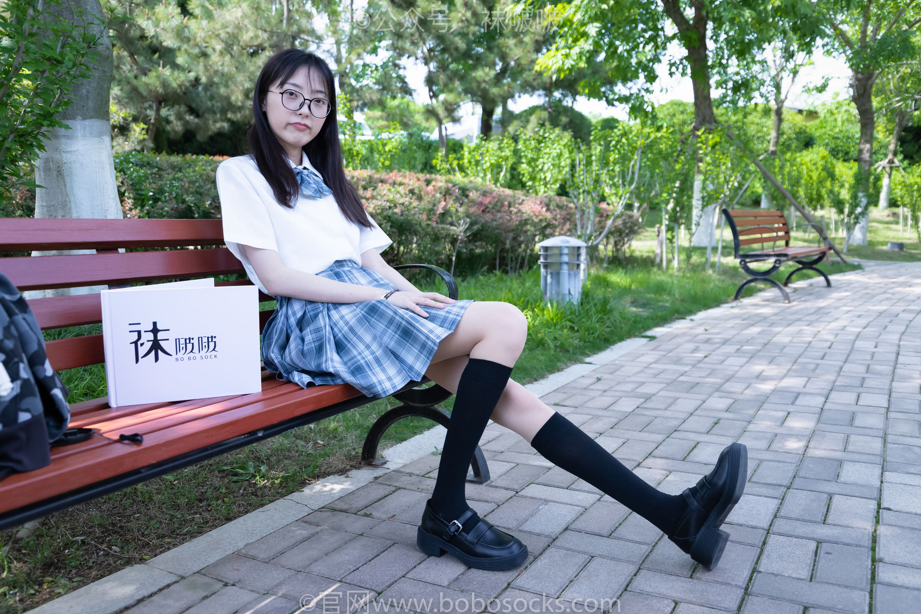 BoBoSocks袜啵啵 No.007 稚予-JK制服、皮鞋、黑色中筒棉袜、肉丝