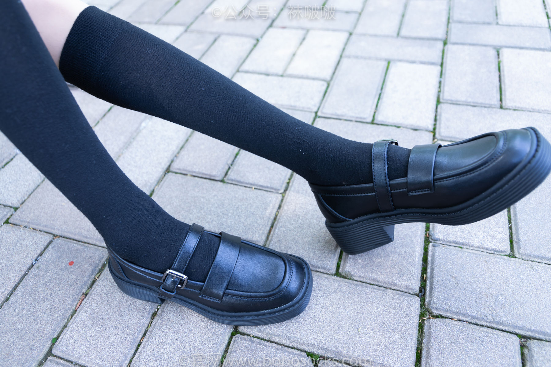 BoBoSocks袜啵啵 No.007 稚予-JK制服、皮鞋、黑色中筒棉袜、肉丝