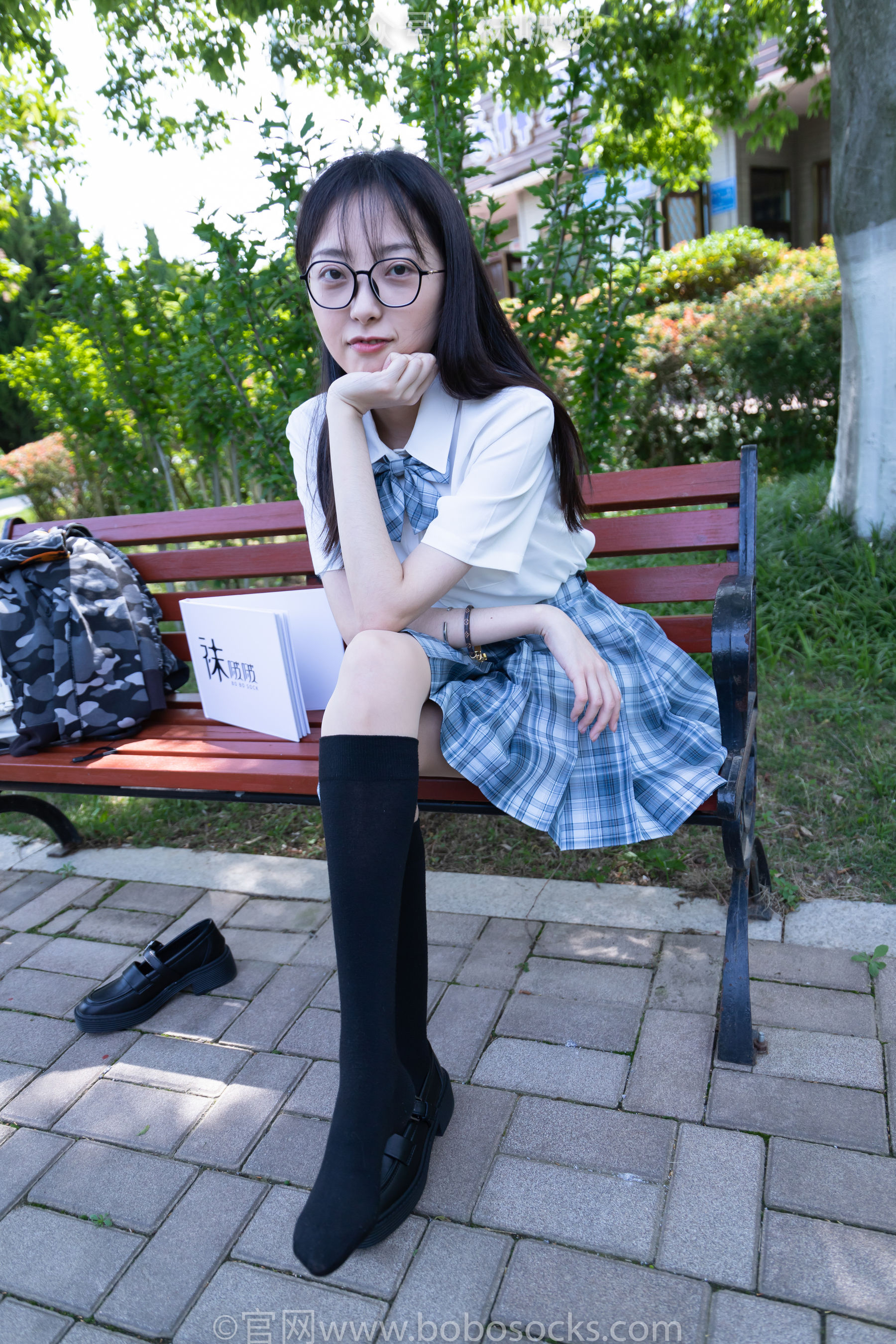 BoBoSocks袜啵啵 No.007 稚予-JK制服、皮鞋、黑色中筒棉袜、肉丝