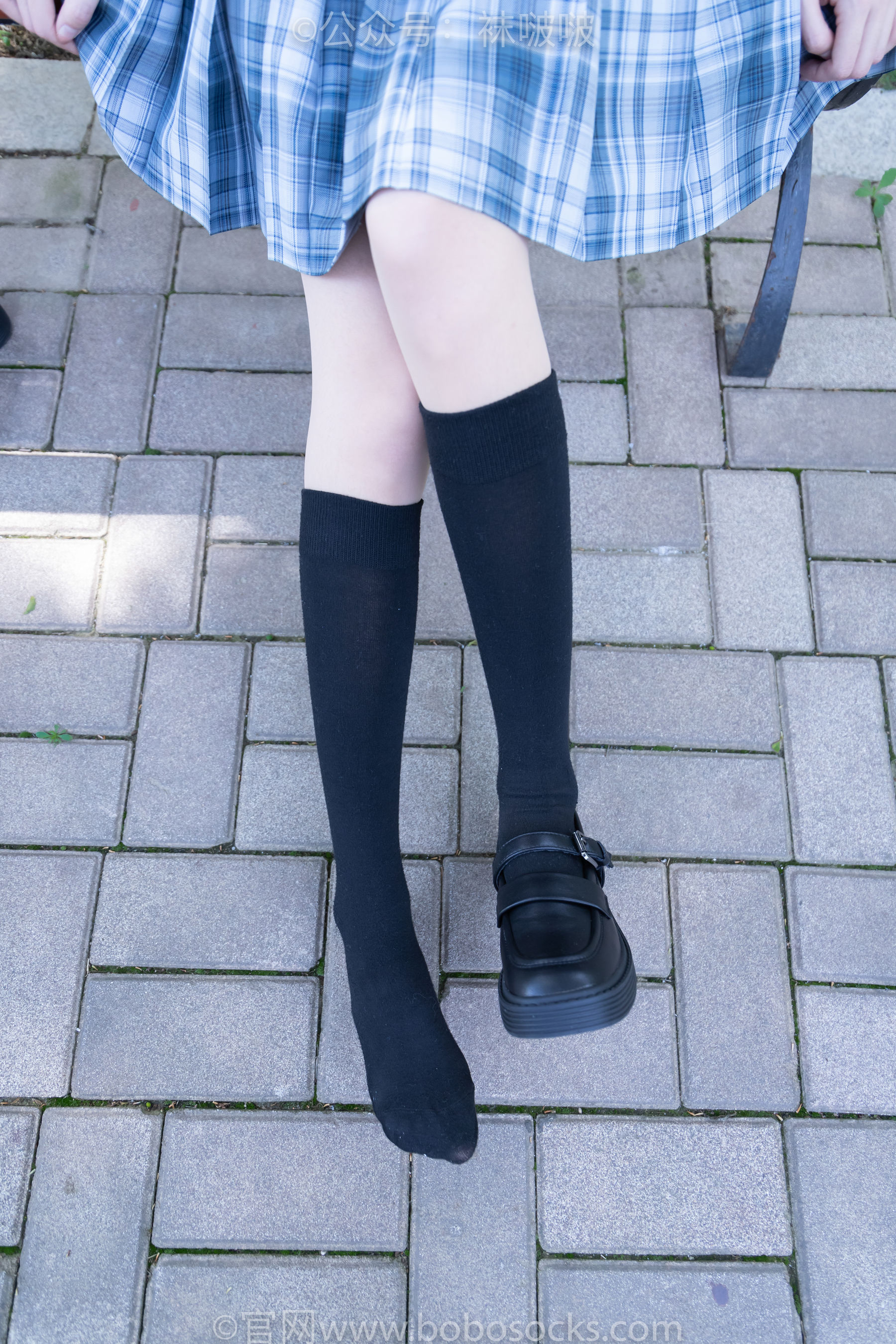 BoBoSocks袜啵啵 No.007 稚予-JK制服、皮鞋、黑色中筒棉袜、肉丝