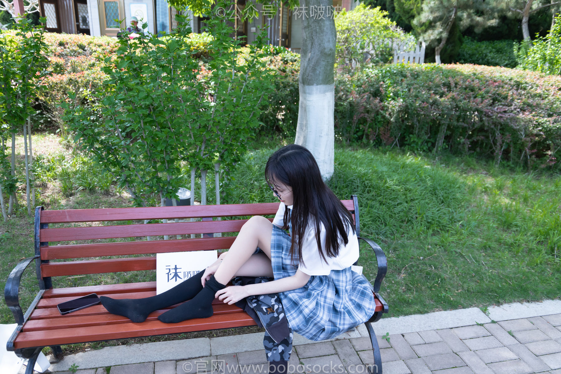 BoBoSocks袜啵啵 No.007 稚予-JK制服、皮鞋、黑色中筒棉袜、肉丝