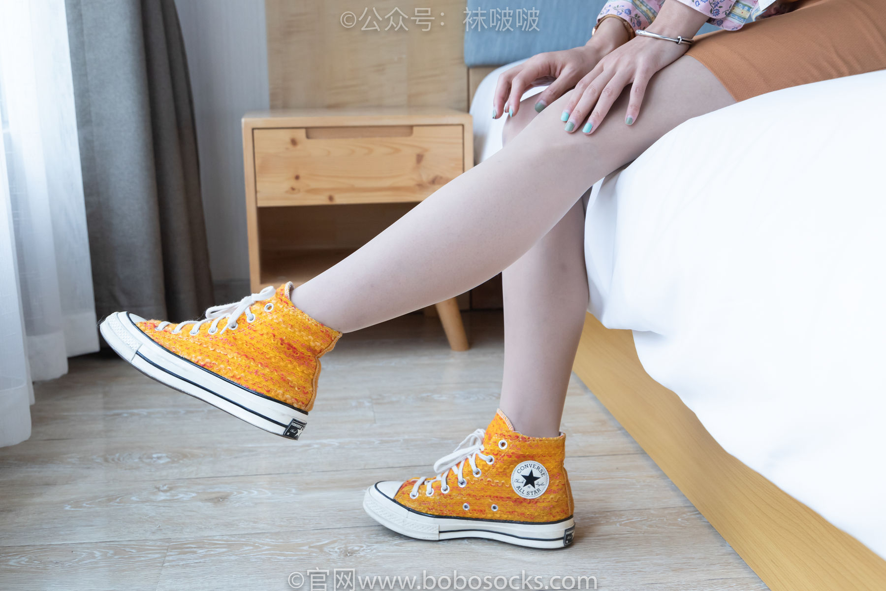 BoBoSocks袜啵啵 No.008 涵涵-帆布鞋、白色短棉袜、肉丝