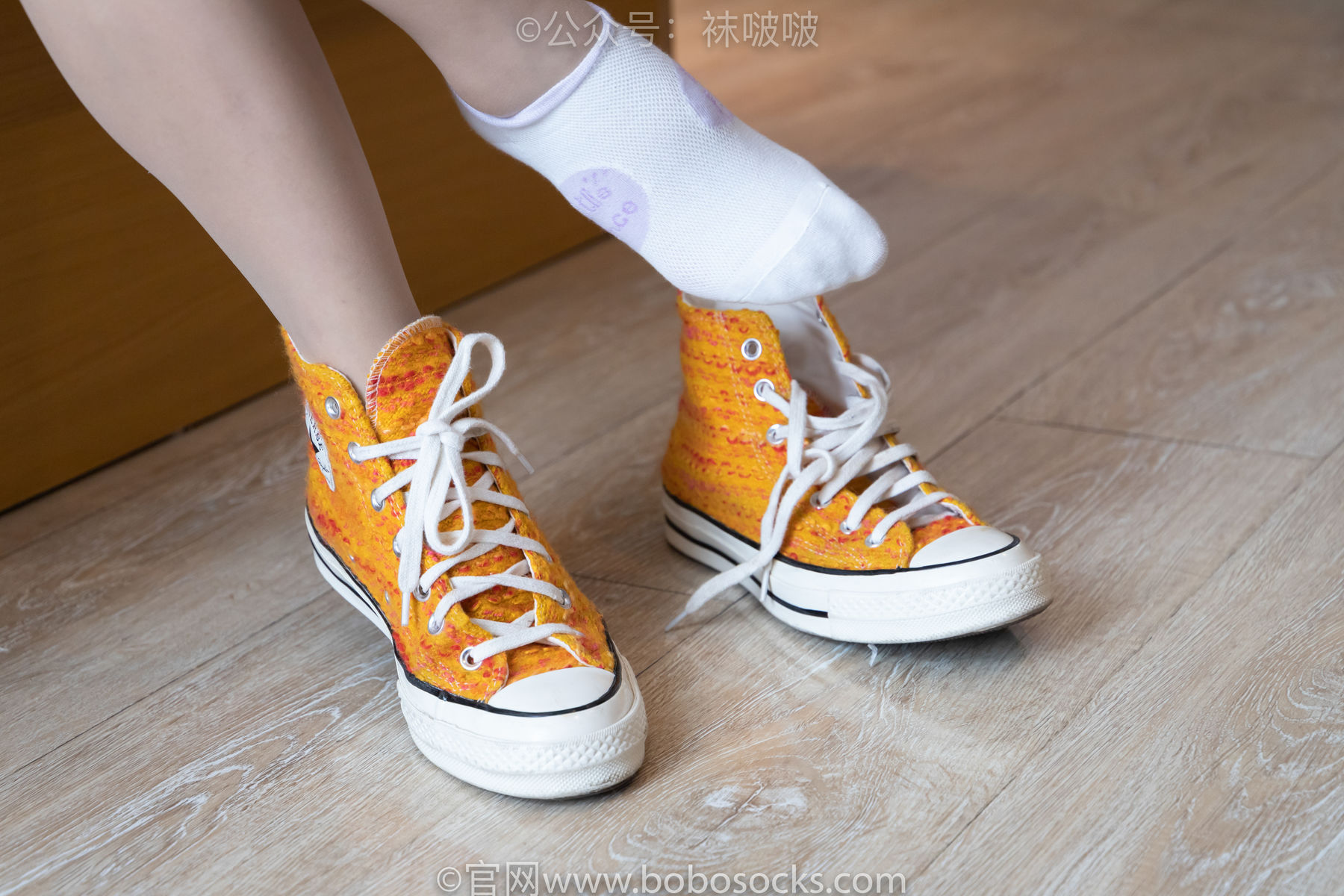 BoBoSocks袜啵啵 No.008 涵涵-帆布鞋、白色短棉袜、肉丝