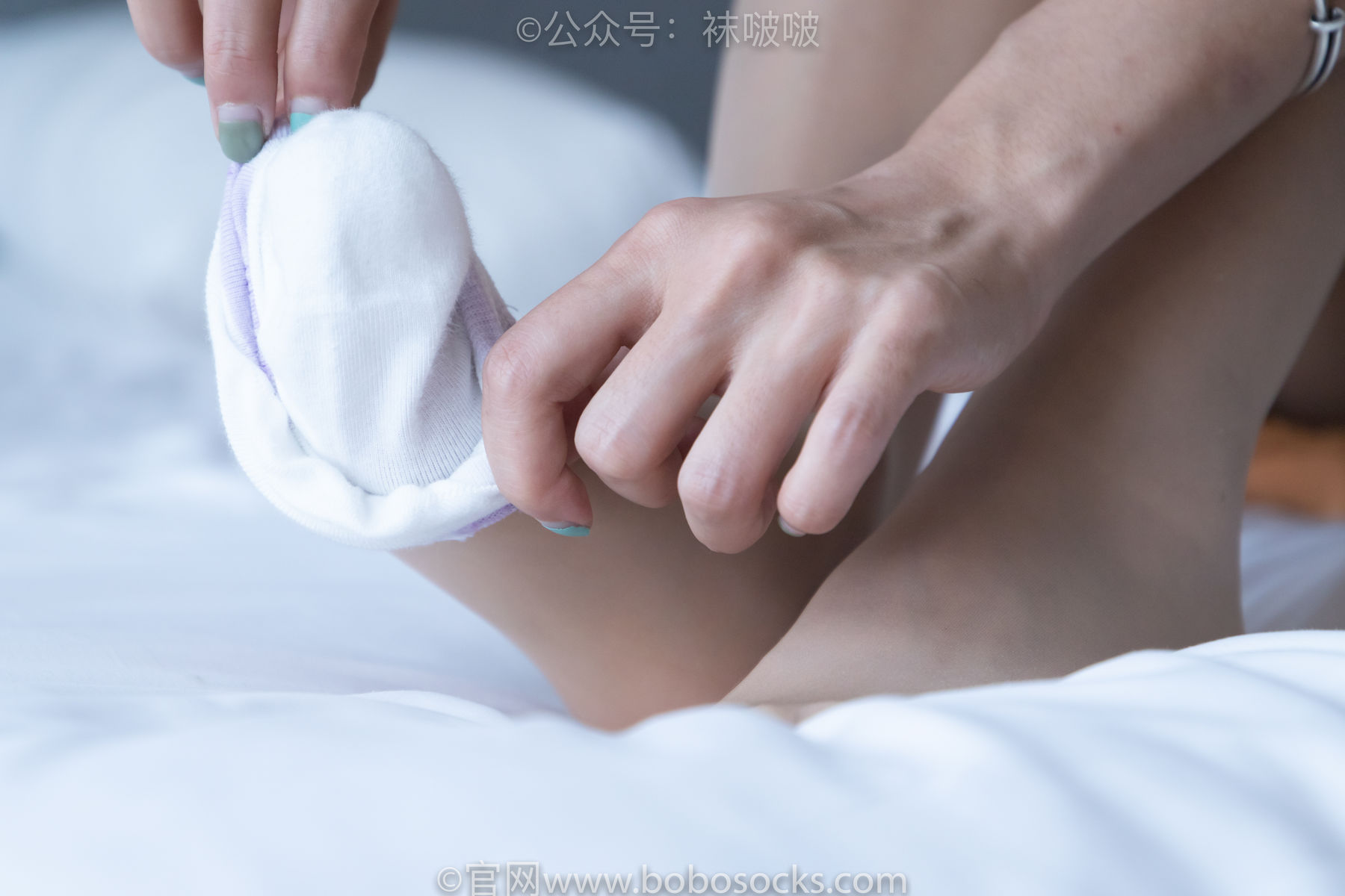 BoBoSocks袜啵啵 No.008 涵涵-帆布鞋、白色短棉袜、肉丝