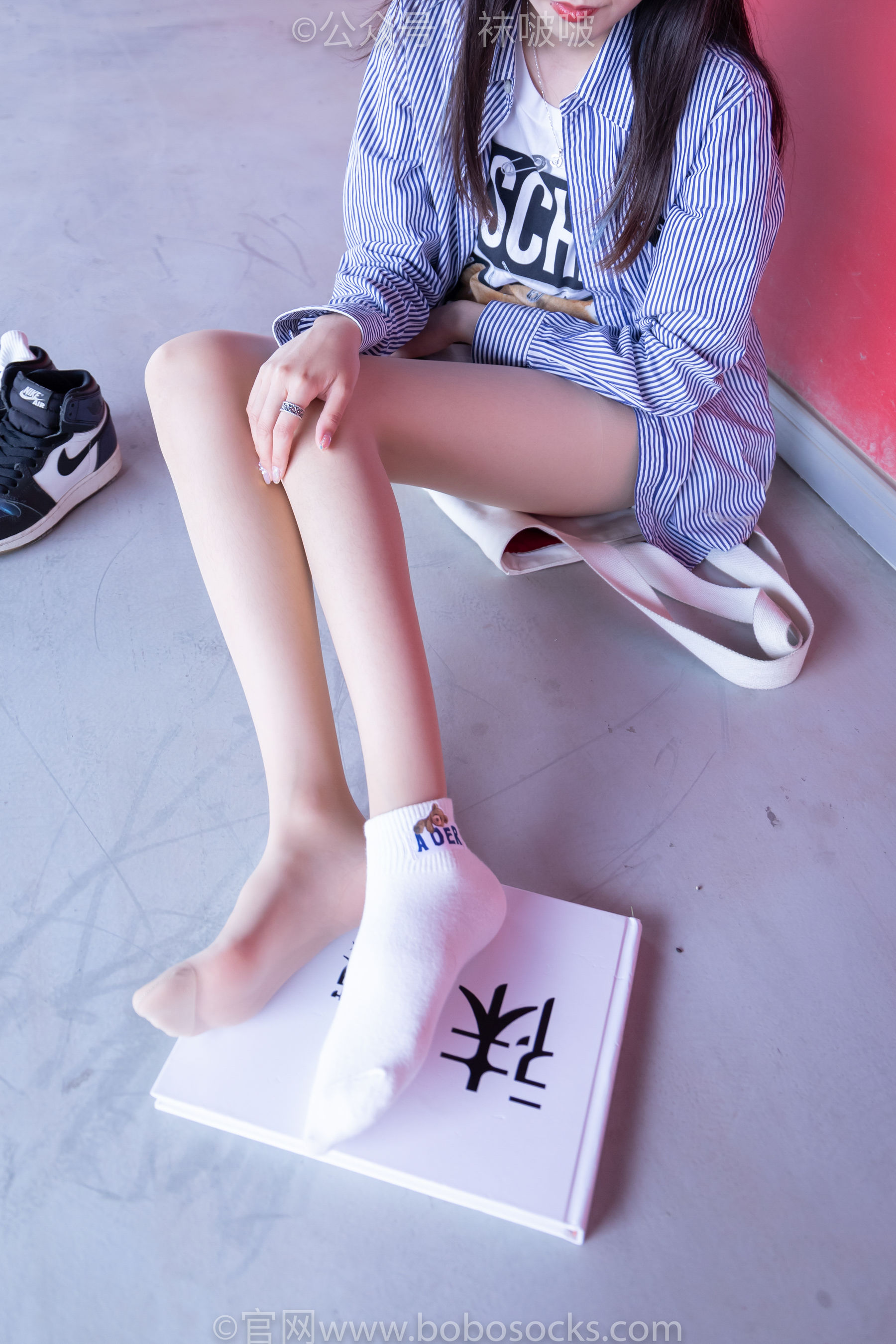 BoBoSocks袜啵啵 No.011 稚予-AJ、白色短棉袜、肉丝