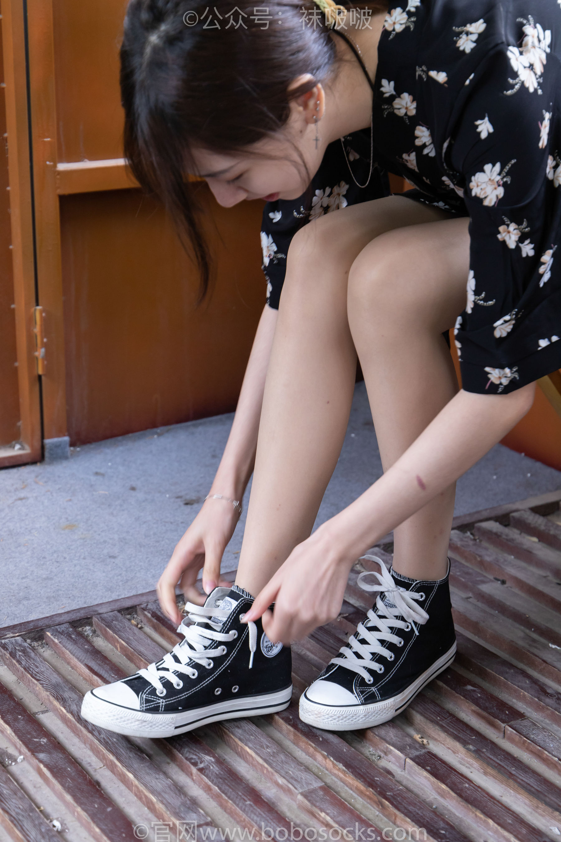 BoBoSocks袜啵啵 No.013 小甜豆-匡威帆布鞋、浅灰色短棉袜、肉丝