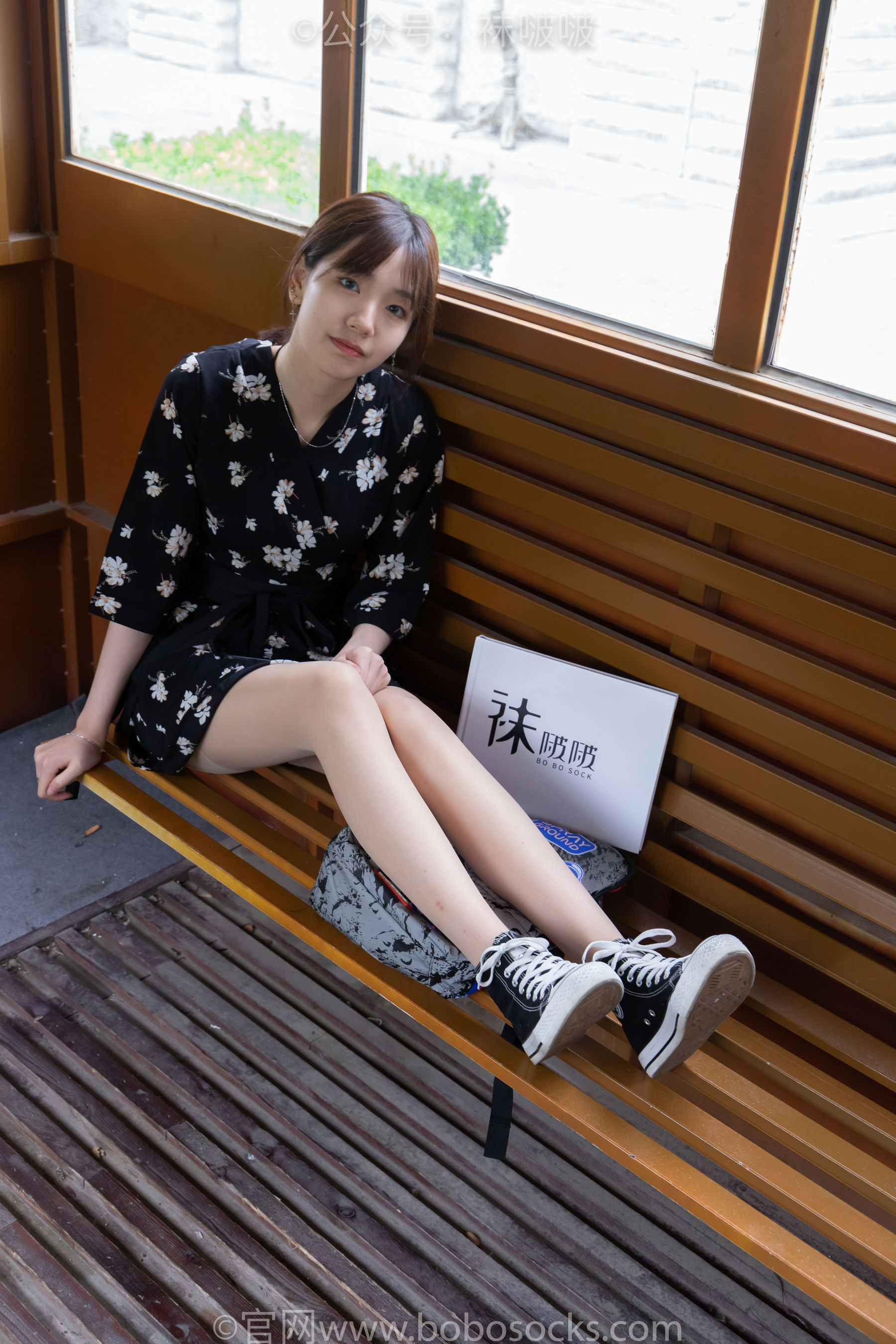 BoBoSocks袜啵啵 No.013 小甜豆-匡威帆布鞋、浅灰色短棉袜、肉丝