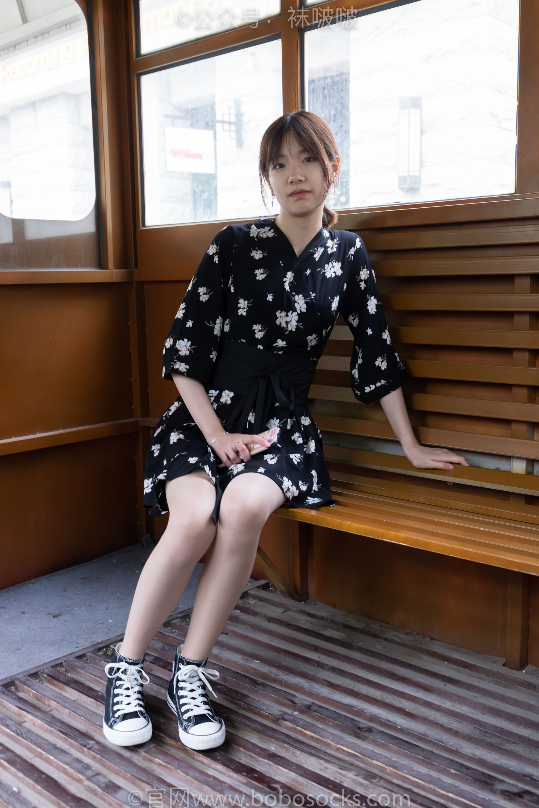 BoBoSocks袜啵啵 No.013 小甜豆-匡威帆布鞋、浅灰色短棉袜、肉丝