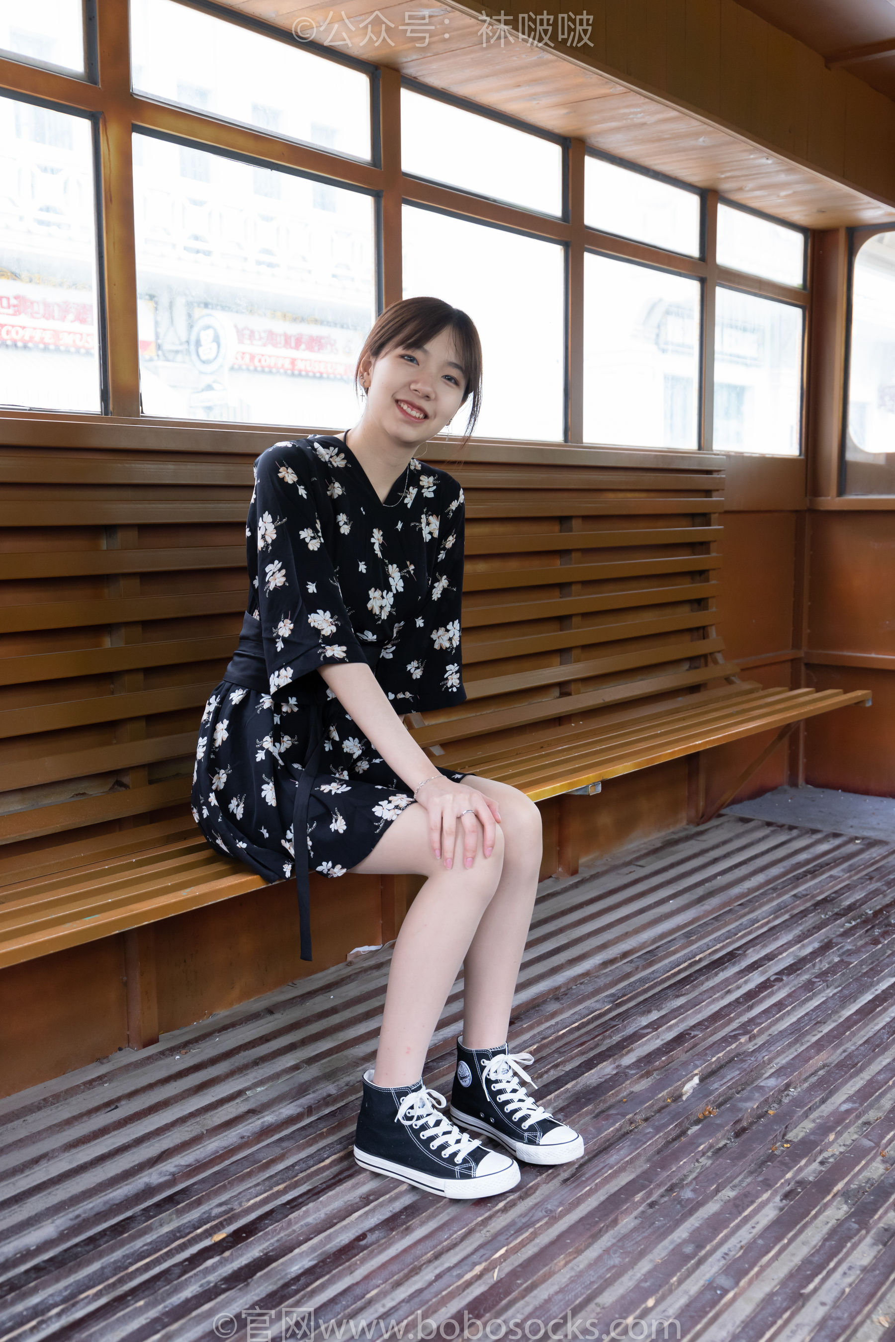 BoBoSocks袜啵啵 No.013 小甜豆-匡威帆布鞋、浅灰色短棉袜、肉丝