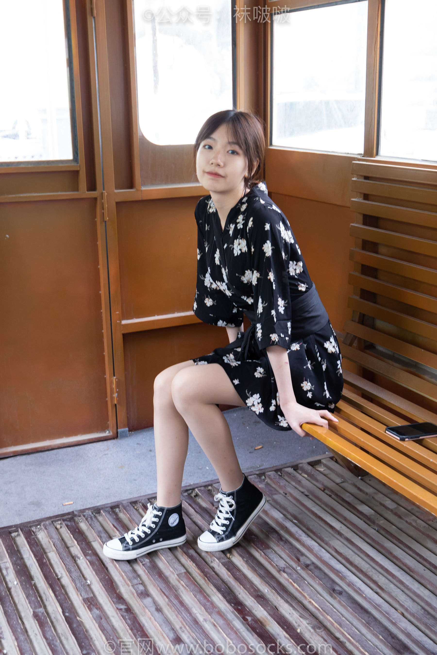 BoBoSocks袜啵啵 No.013 小甜豆-匡威帆布鞋、浅灰色短棉袜、肉丝