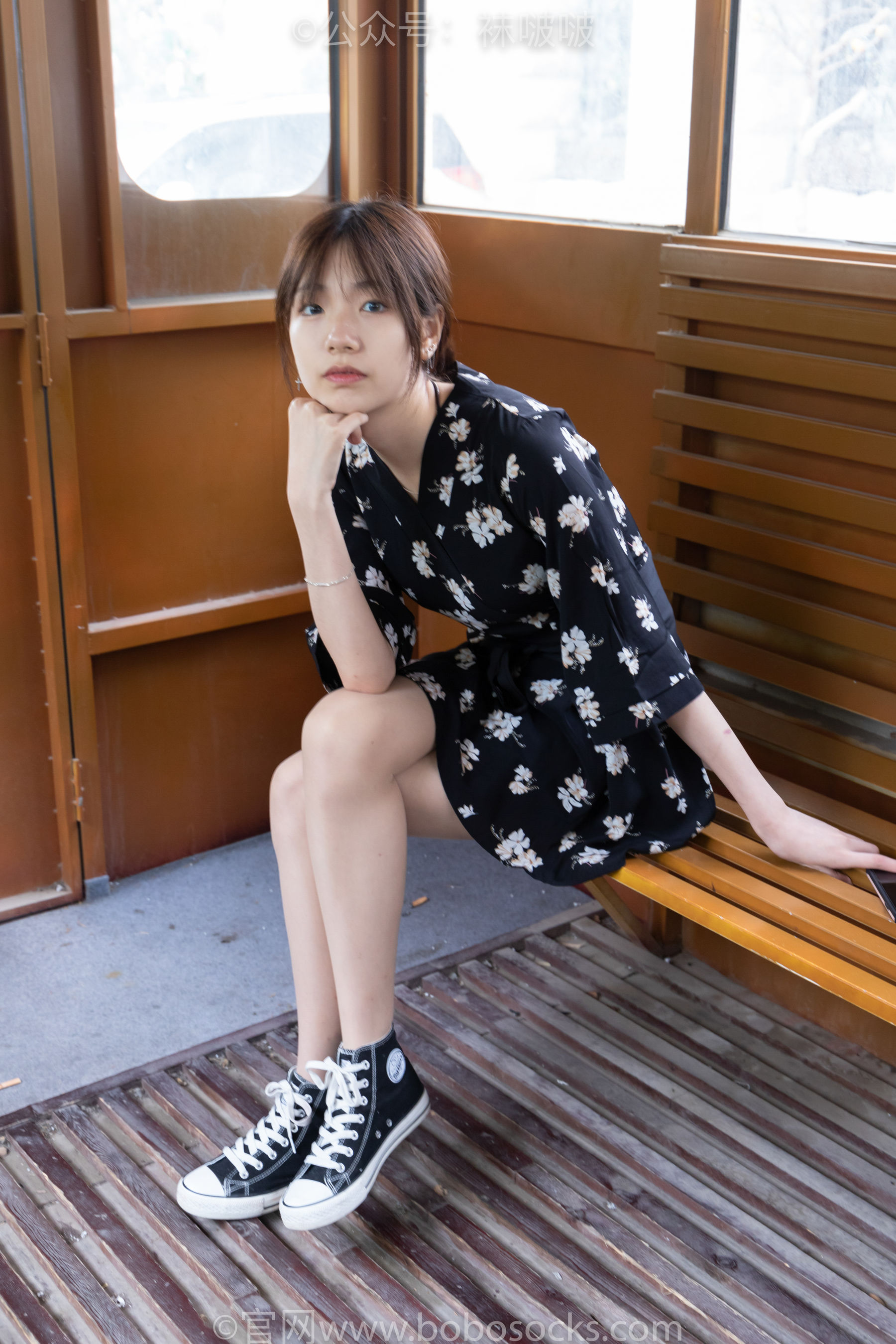 BoBoSocks袜啵啵 No.013 小甜豆-匡威帆布鞋、浅灰色短棉袜、肉丝