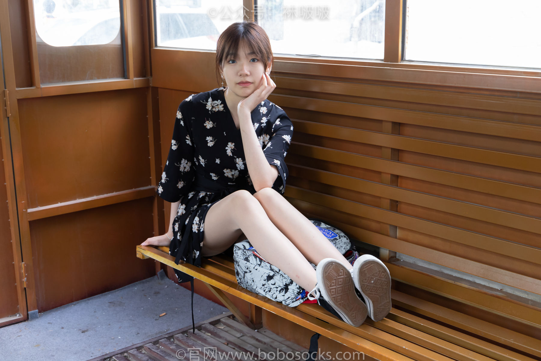 BoBoSocks袜啵啵 No.013 小甜豆-匡威帆布鞋、浅灰色短棉袜、肉丝