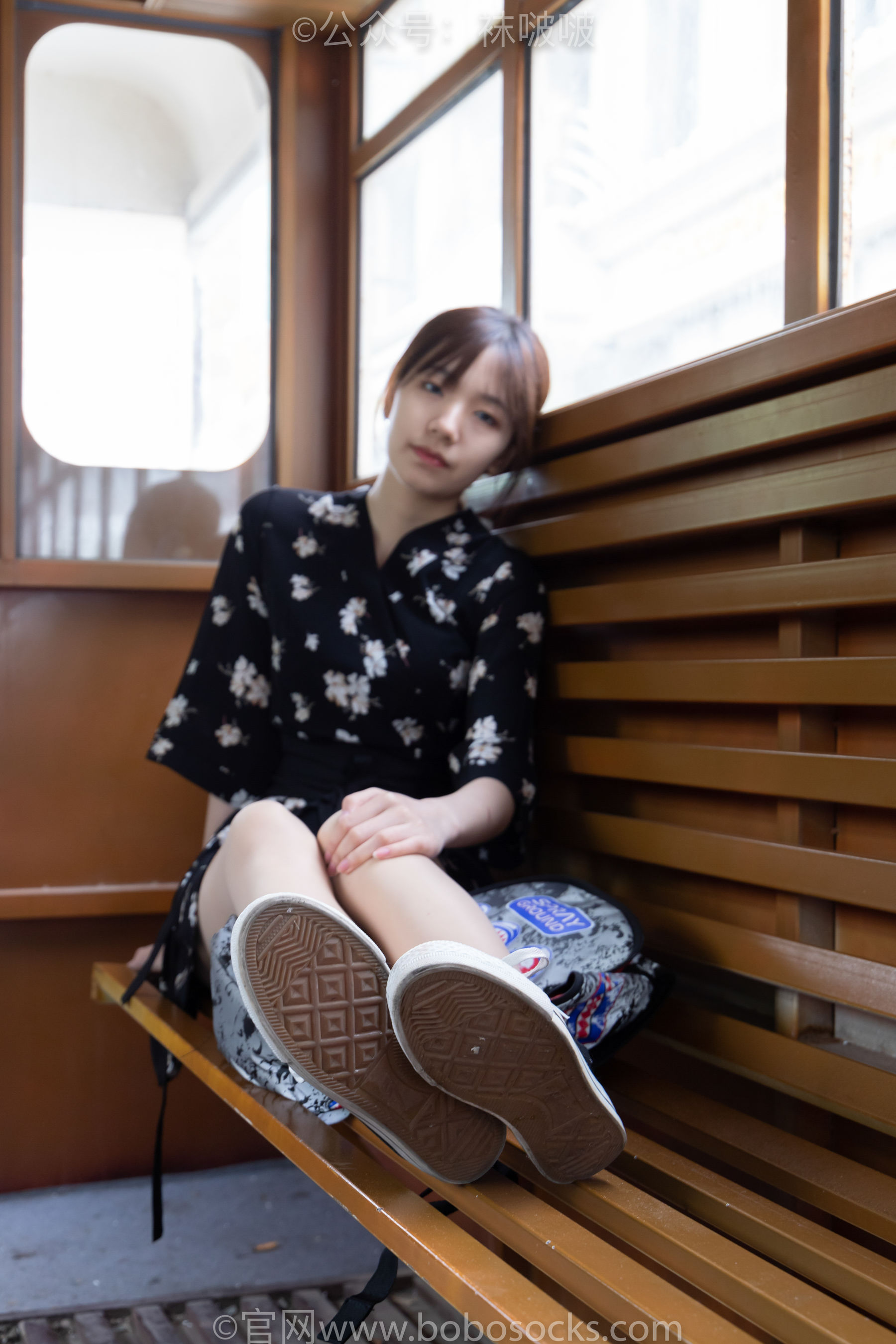 BoBoSocks袜啵啵 No.013 小甜豆-匡威帆布鞋、浅灰色短棉袜、肉丝