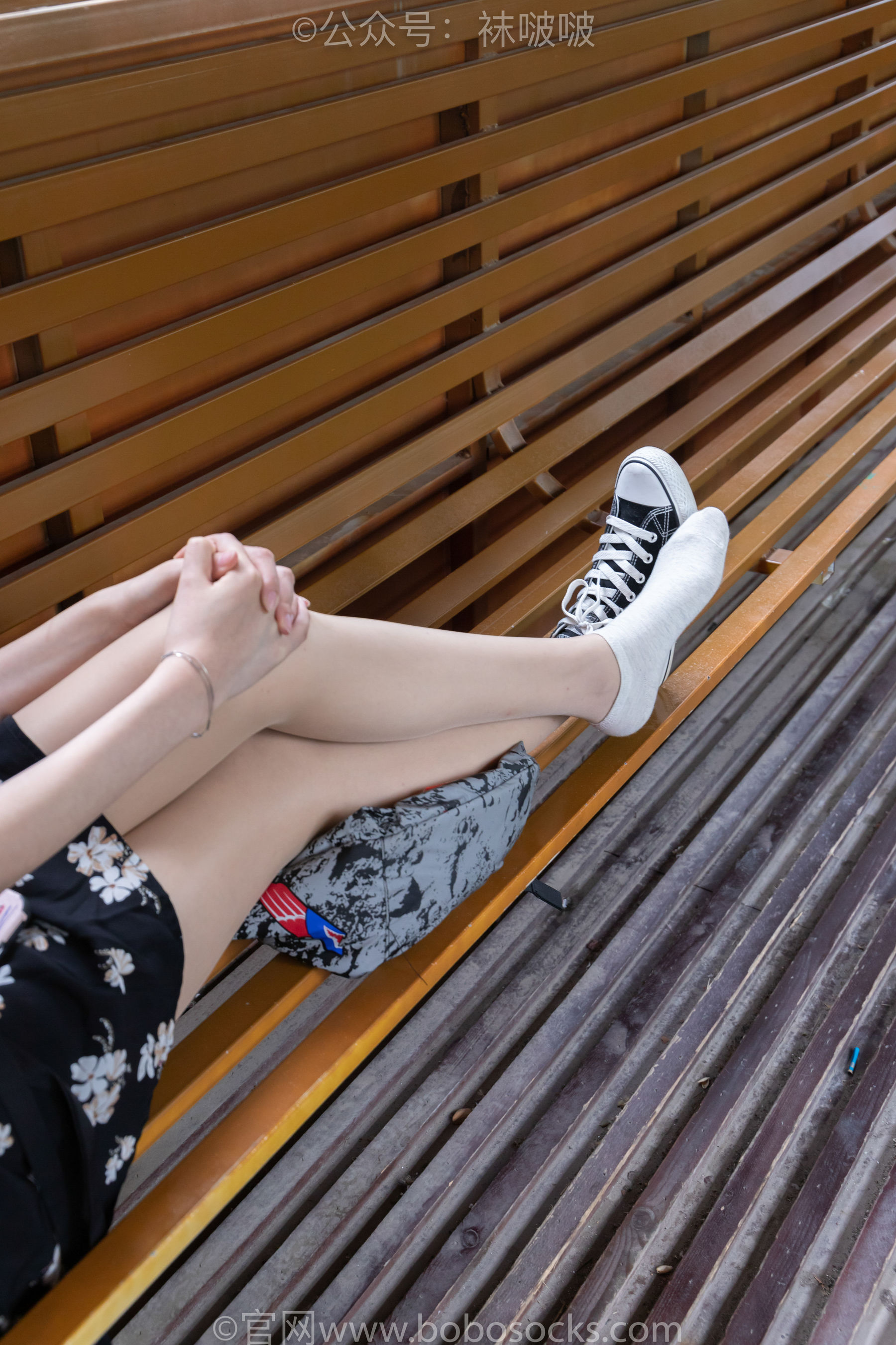 BoBoSocks袜啵啵 No.013 小甜豆-匡威帆布鞋、浅灰色短棉袜、肉丝