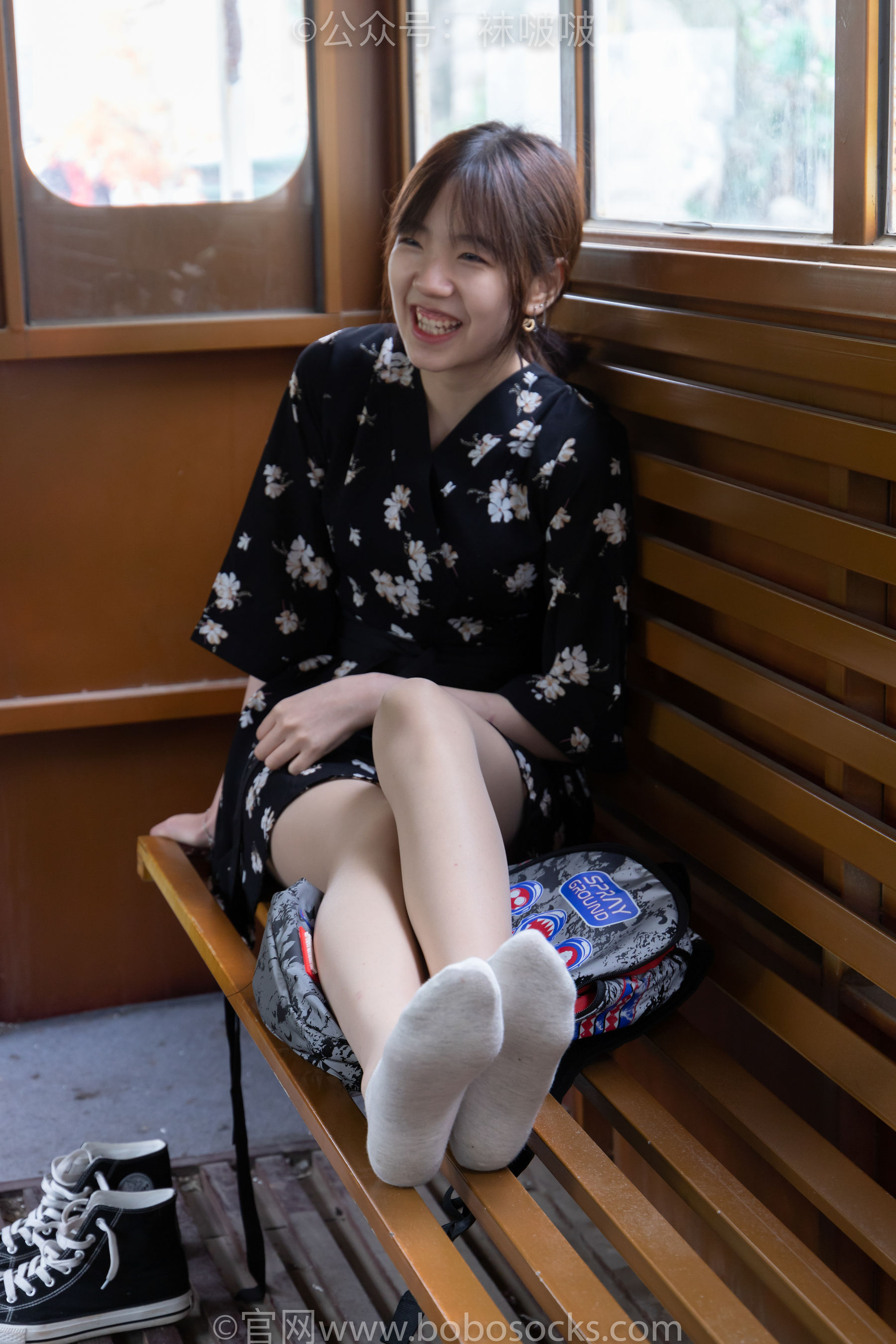 BoBoSocks袜啵啵 No.013 小甜豆-匡威帆布鞋、浅灰色短棉袜、肉丝