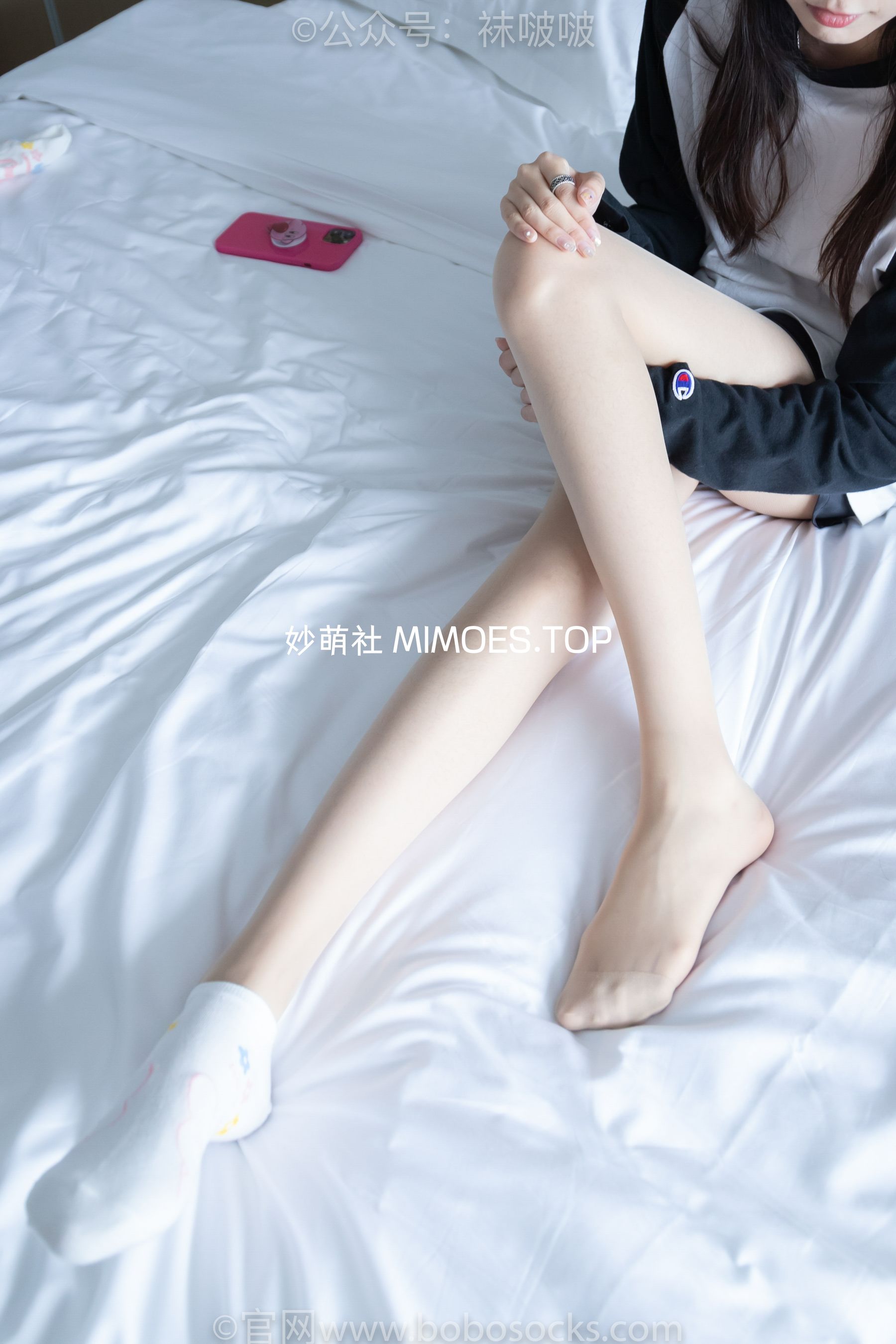 BoBoSocks袜啵啵 No.015 稚予-阿迪板鞋、白色短棉袜、肉丝