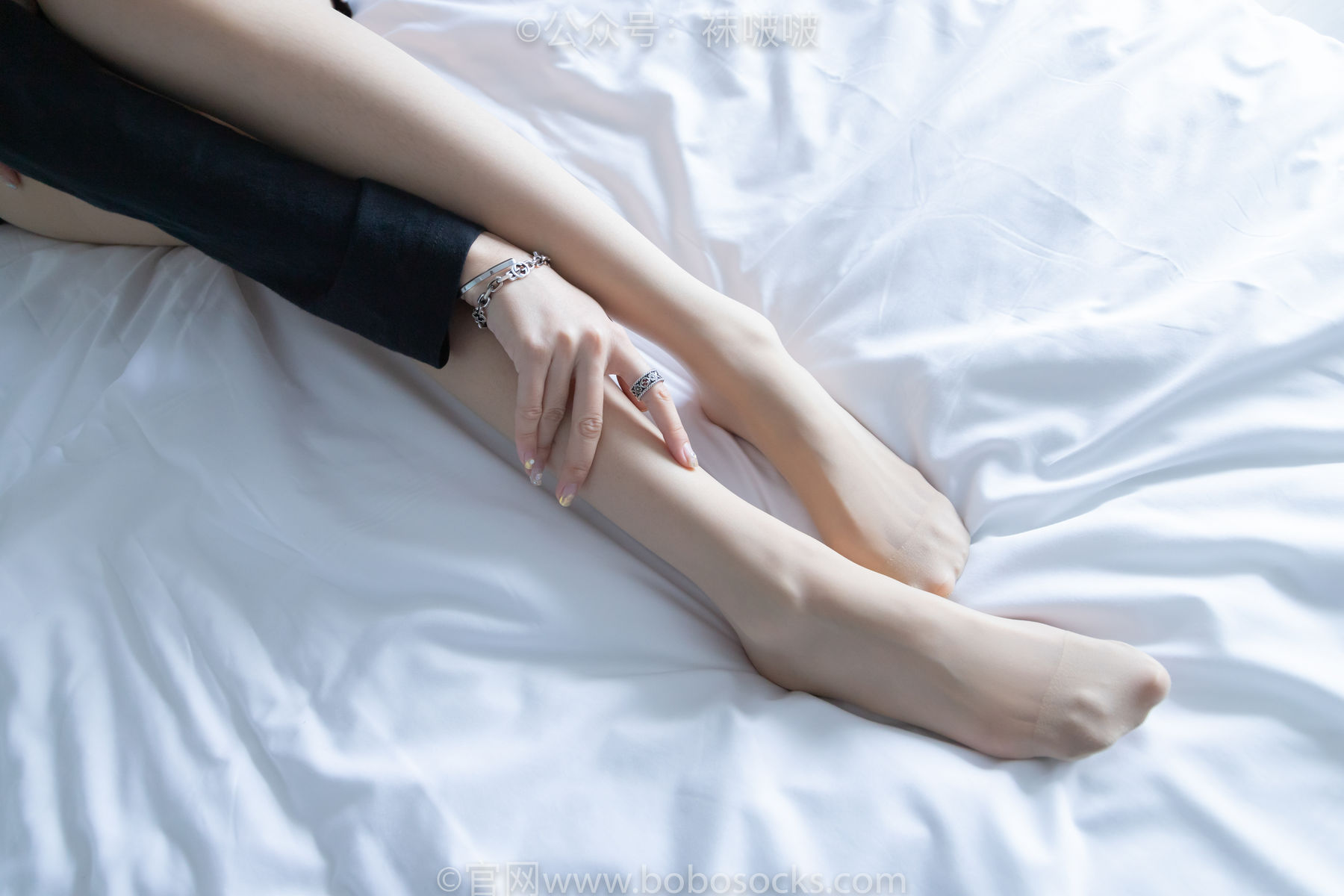 BoBoSocks袜啵啵 No.015 稚予-阿迪板鞋、白色短棉袜、肉丝