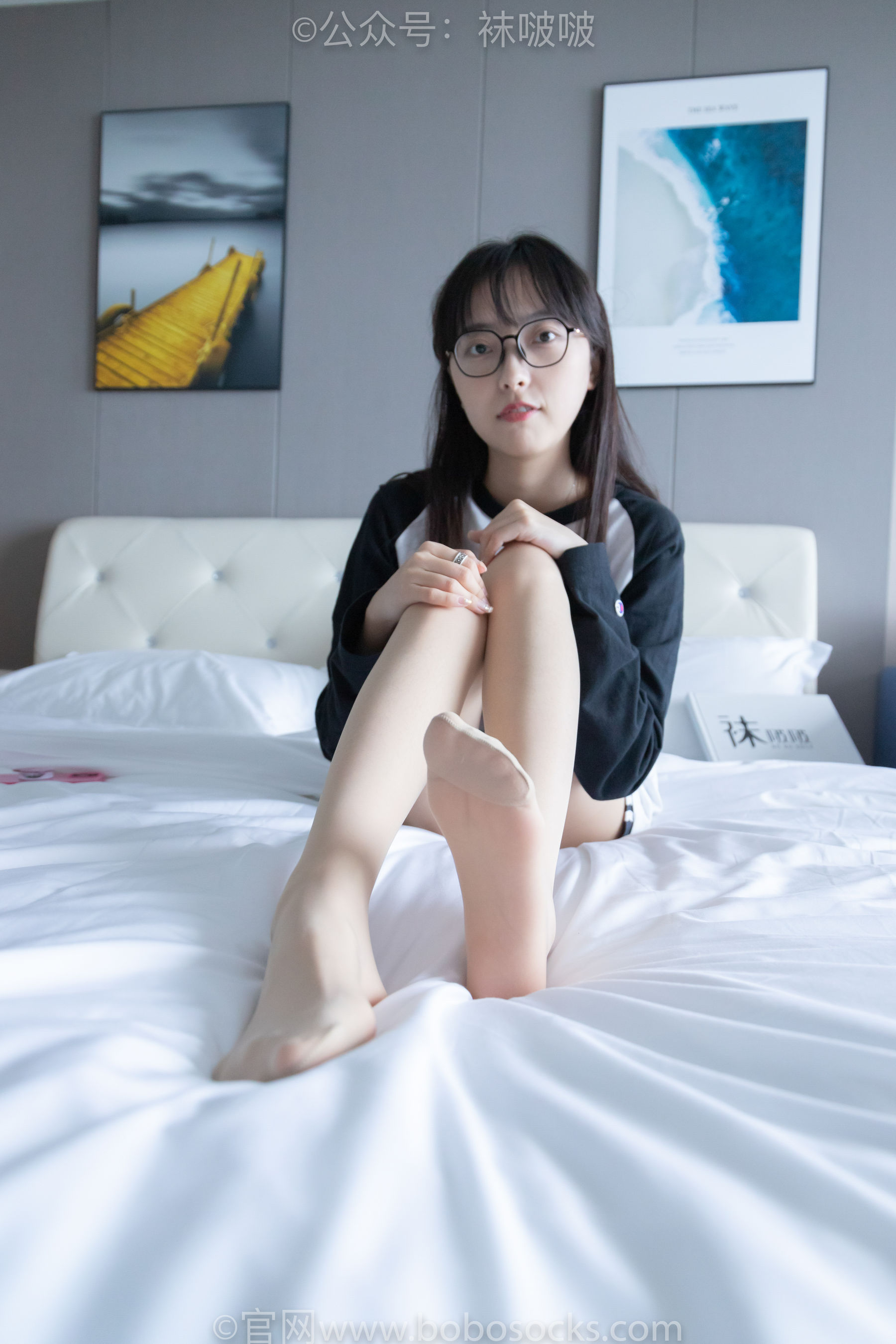 BoBoSocks袜啵啵 No.015 稚予-阿迪板鞋、白色短棉袜、肉丝