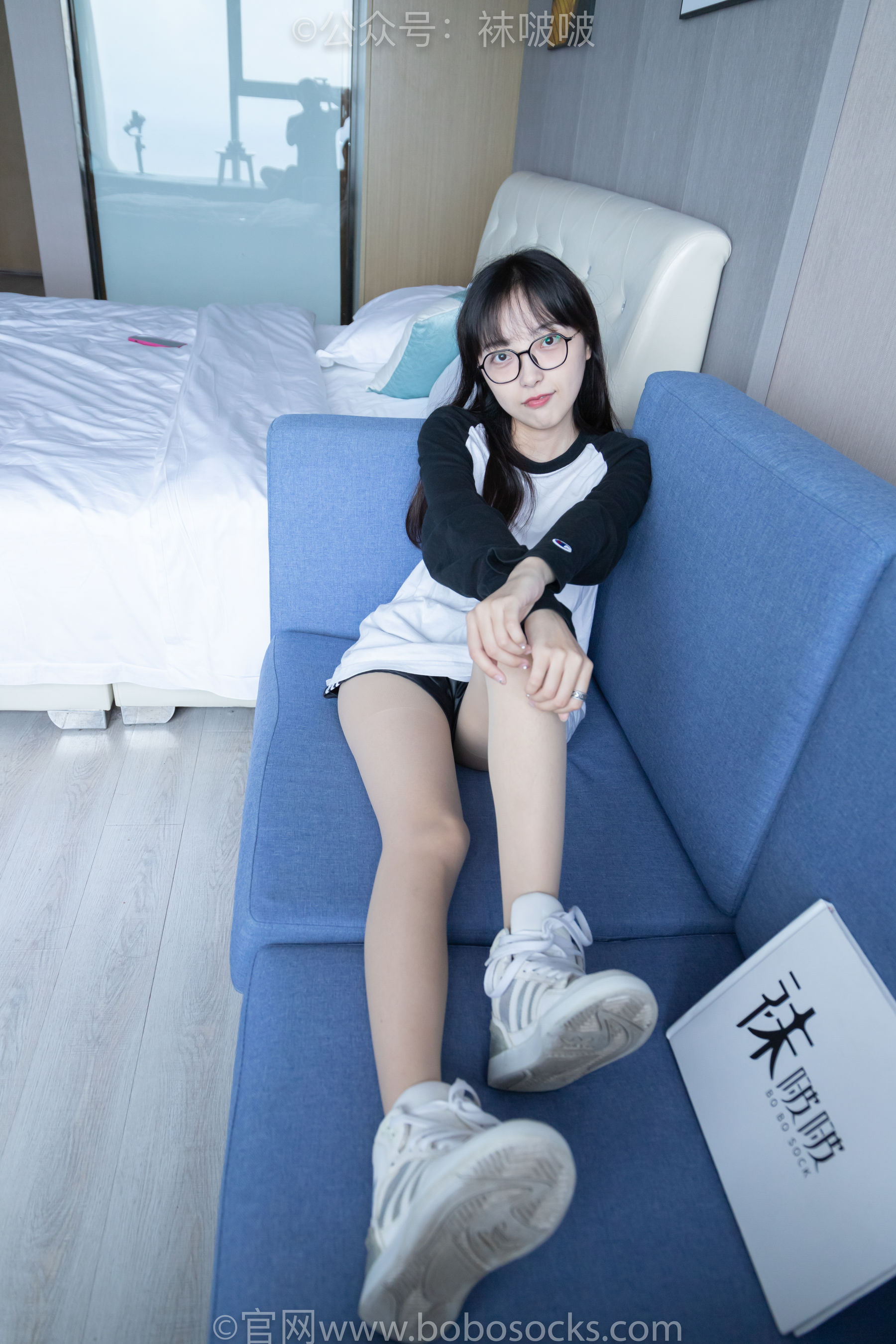 BoBoSocks袜啵啵 No.015 稚予-阿迪板鞋、白色短棉袜、肉丝