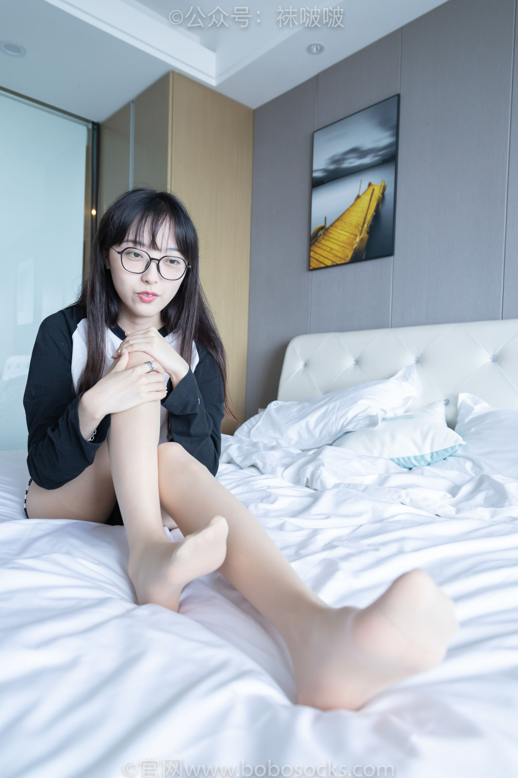 BoBoSocks袜啵啵 No.015 稚予-阿迪板鞋、白色短棉袜、肉丝