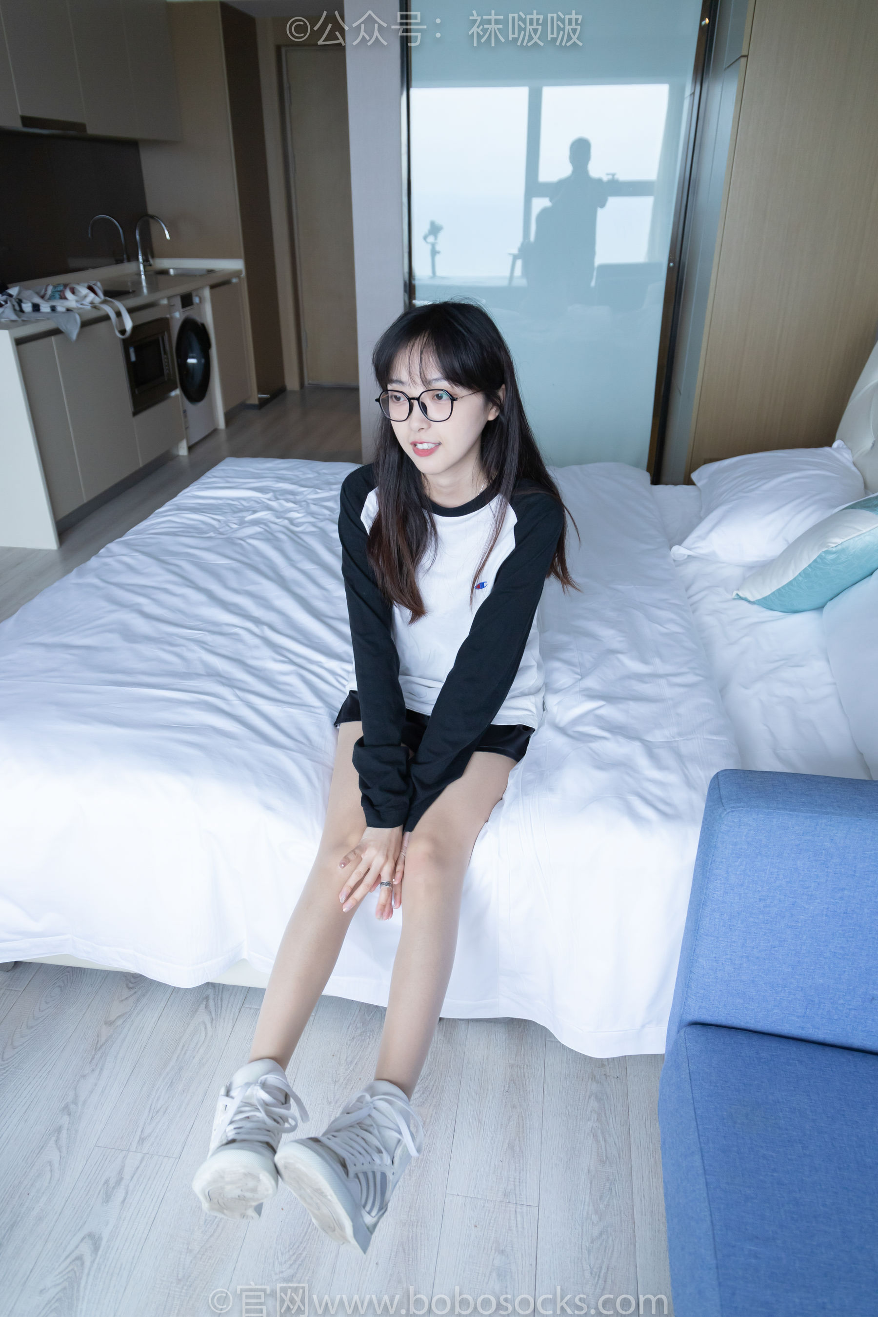 BoBoSocks袜啵啵 No.015 稚予-阿迪板鞋、白色短棉袜、肉丝