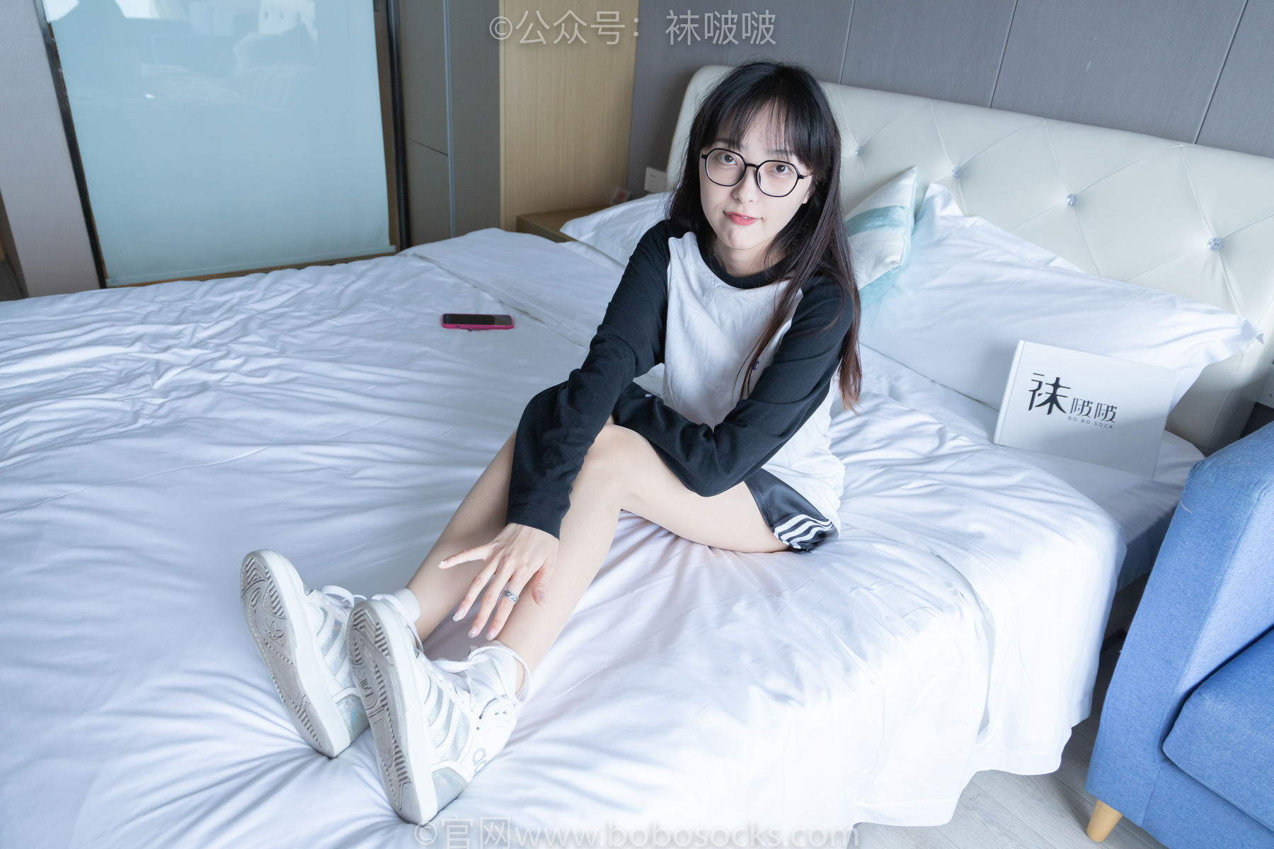 BoBoSocks袜啵啵 No.015 稚予-阿迪板鞋、白色短棉袜、肉丝