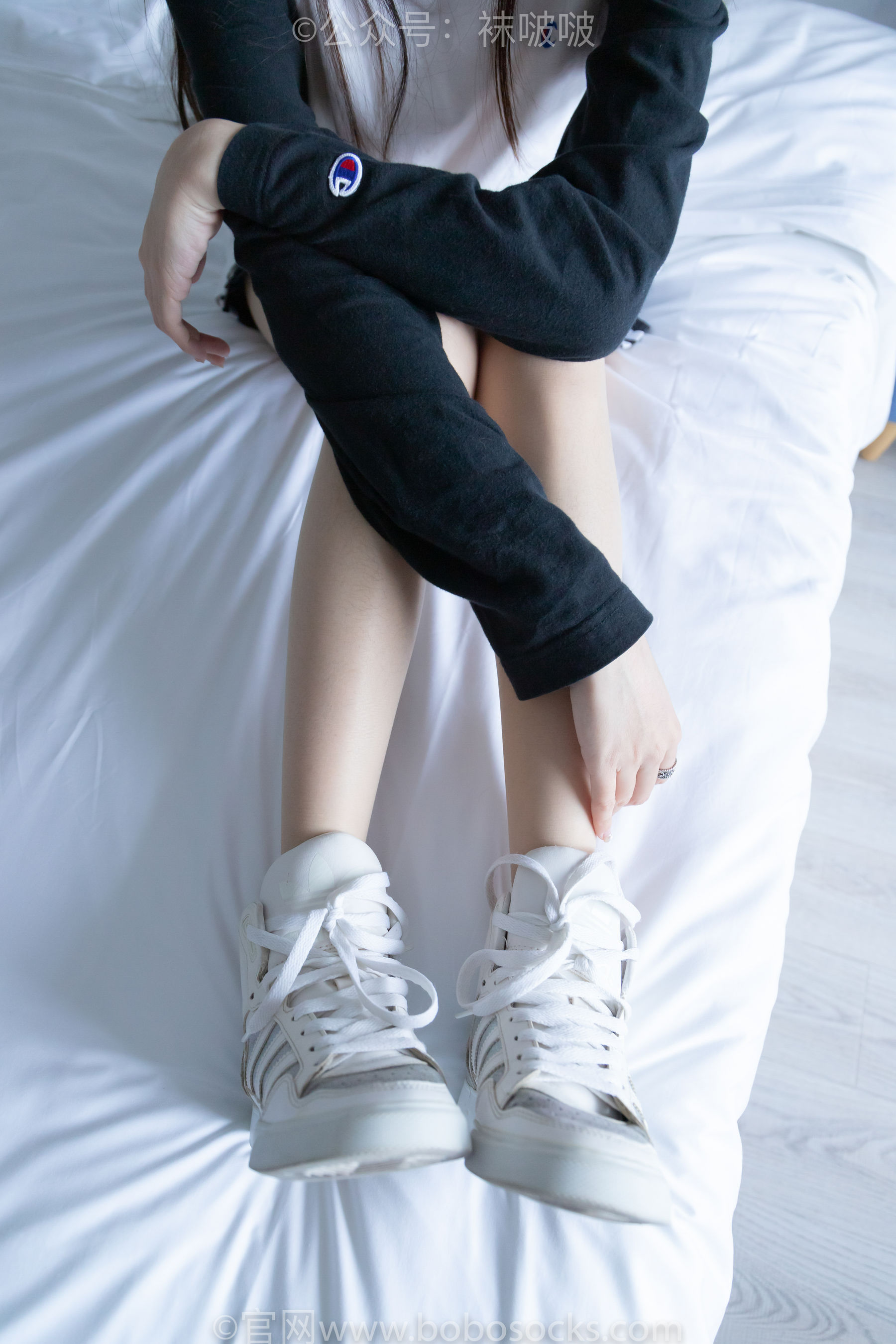 BoBoSocks袜啵啵 No.015 稚予-阿迪板鞋、白色短棉袜、肉丝