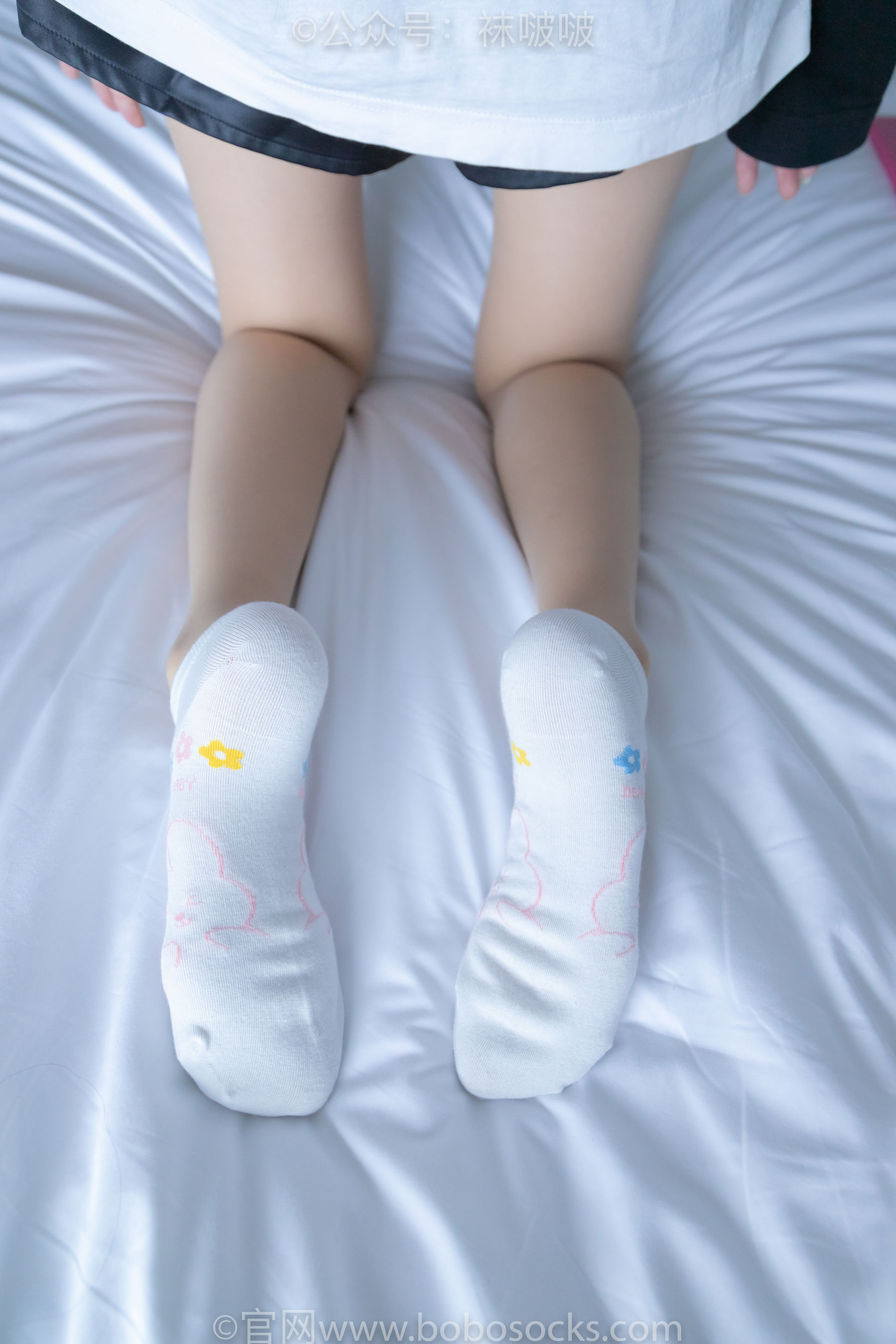 BoBoSocks袜啵啵 No.015 稚予-阿迪板鞋、白色短棉袜、肉丝