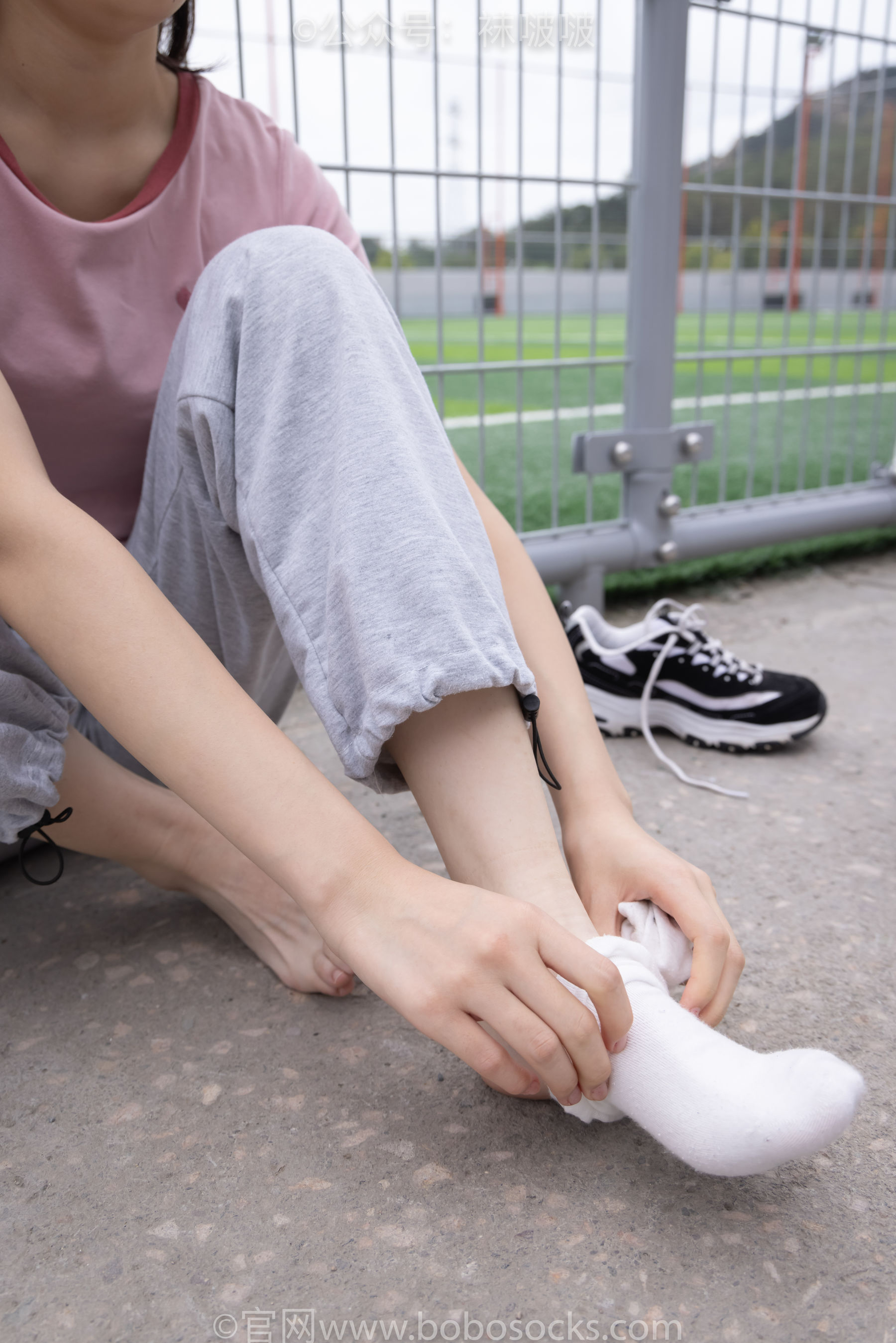 BoBoSocks袜啵啵 No.016 熊熊-斯凯奇运动鞋、棉袜、裸足