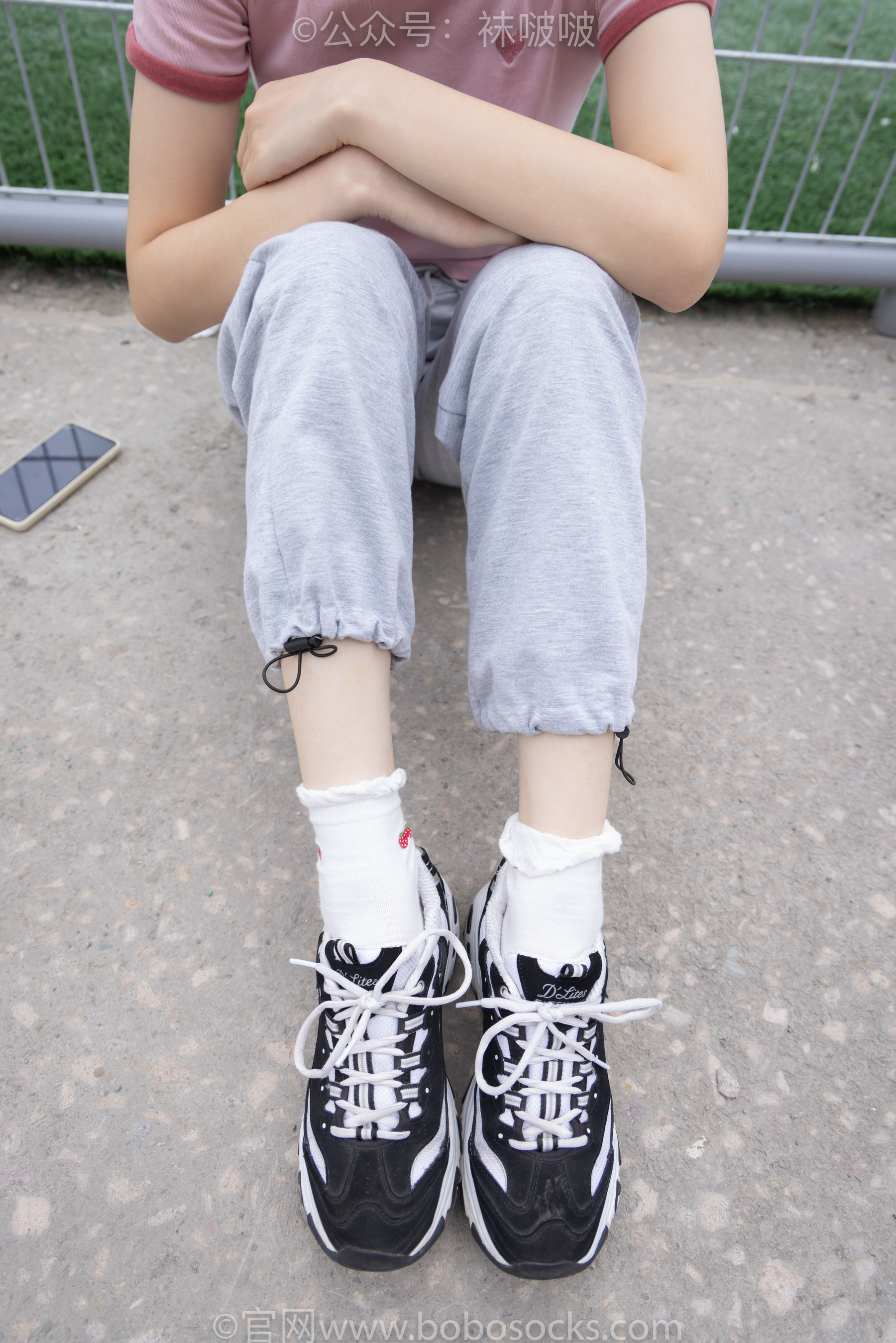 BoBoSocks袜啵啵 No.016 熊熊-斯凯奇运动鞋、棉袜、裸足