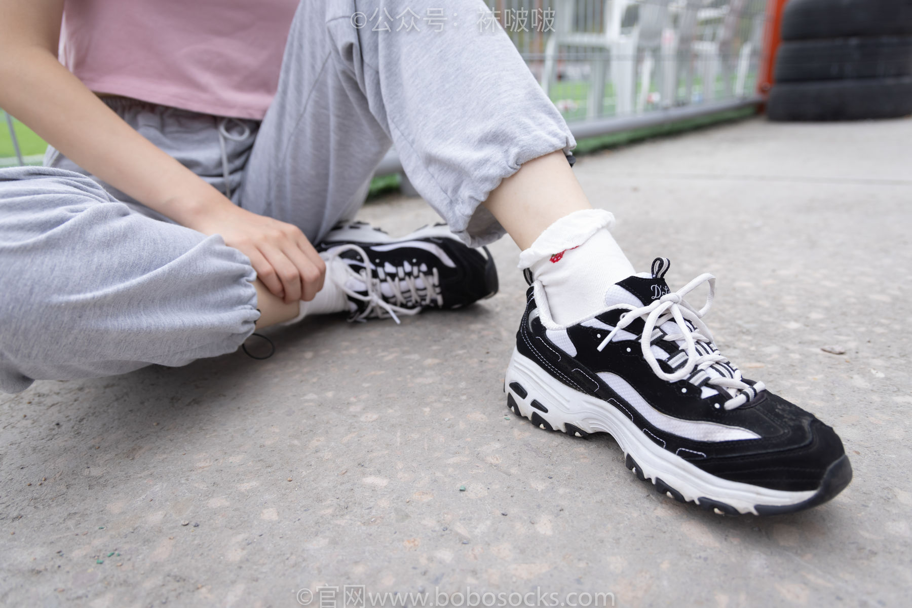 BoBoSocks袜啵啵 No.016 熊熊-斯凯奇运动鞋、棉袜、裸足